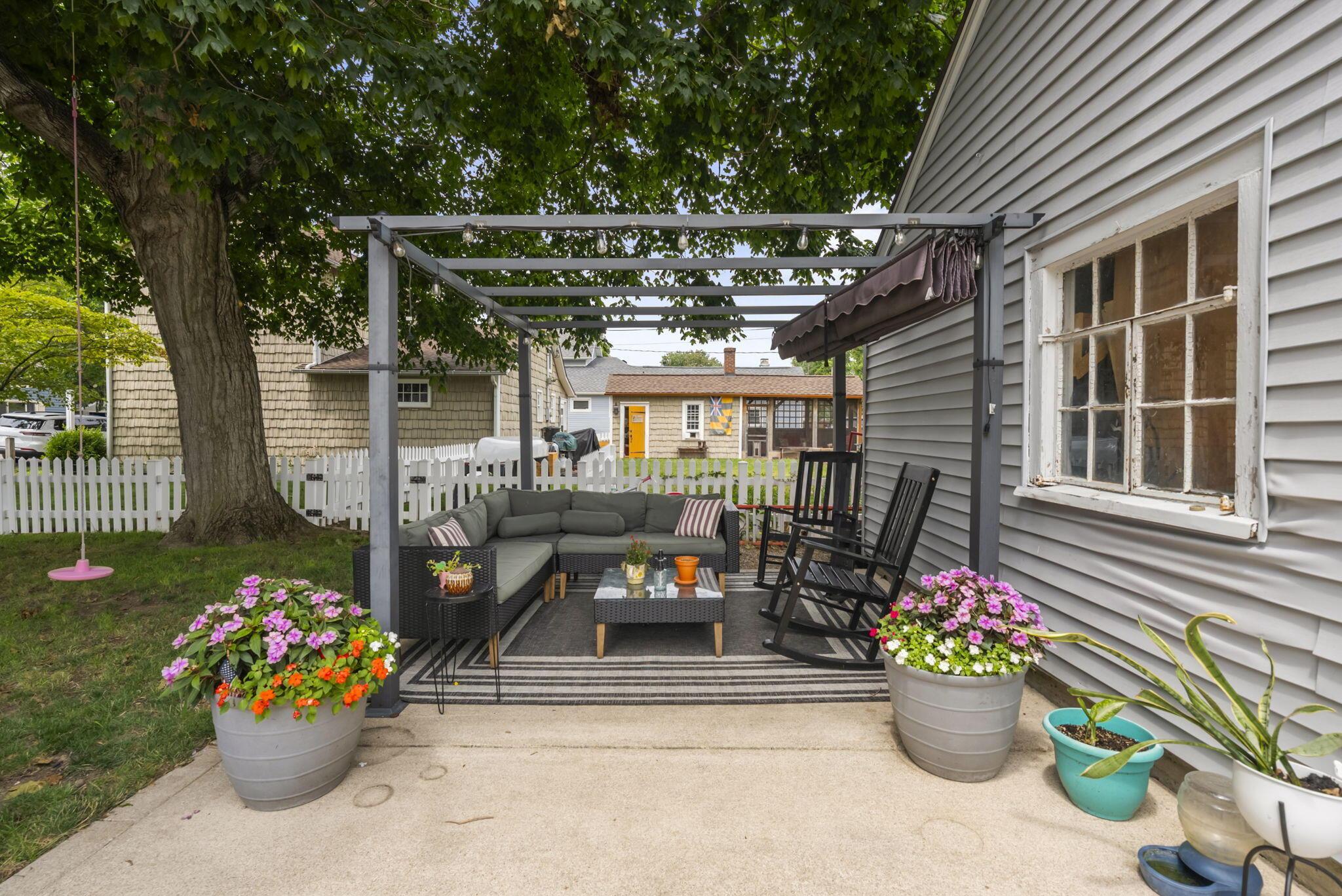 154 Powell Street Property Photo 31