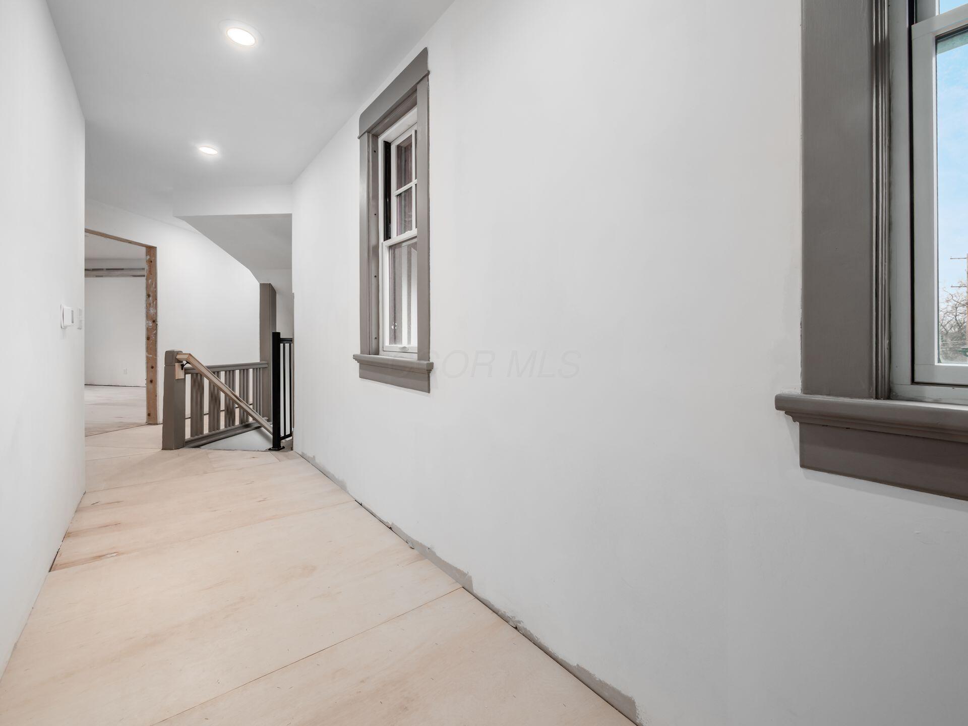 2015 W 5th Avenue, 105 Property Photo 32