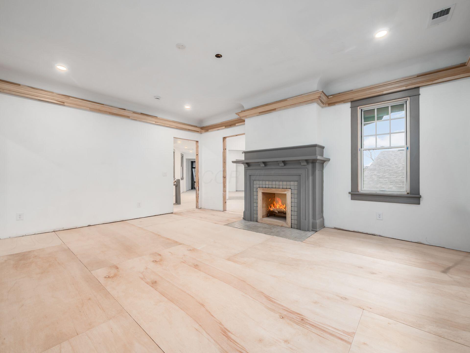 2015 W 5th Avenue, 105 Property Photo 38
