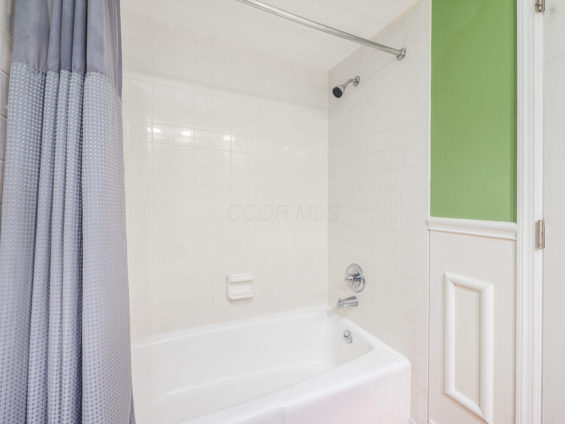 1731 Arlingate Drive S Property Photo 27