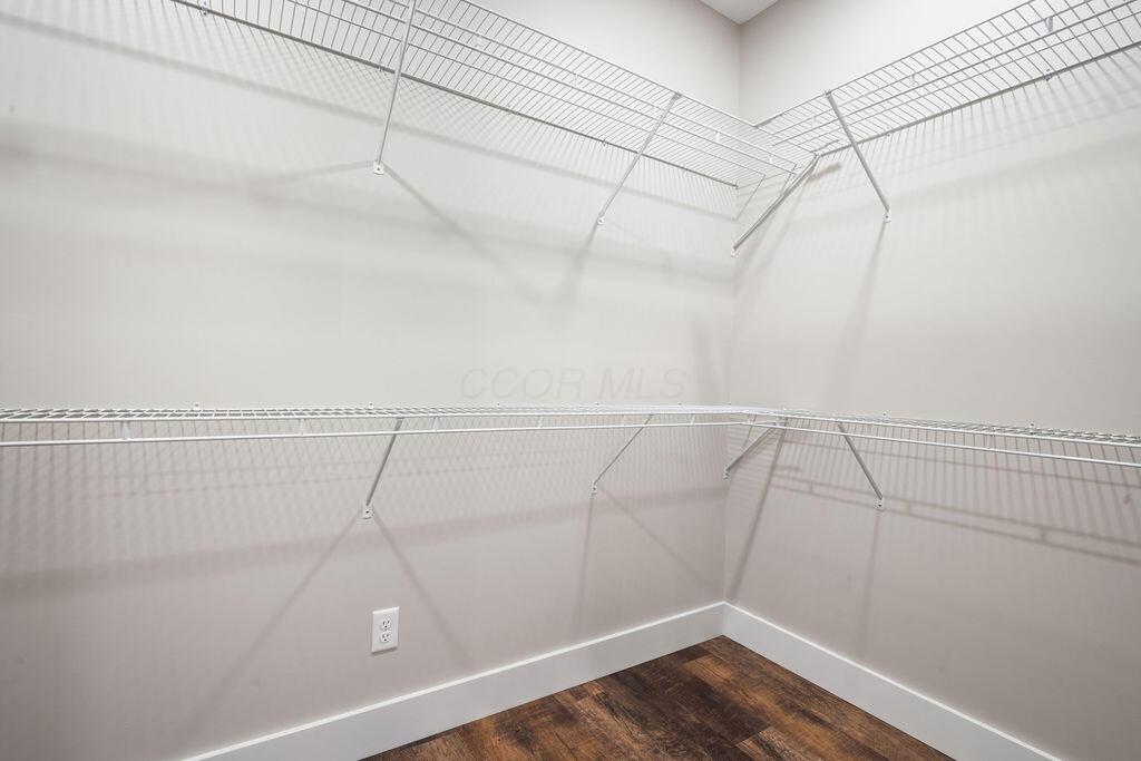 124 E Walnut Street Property Photo 22