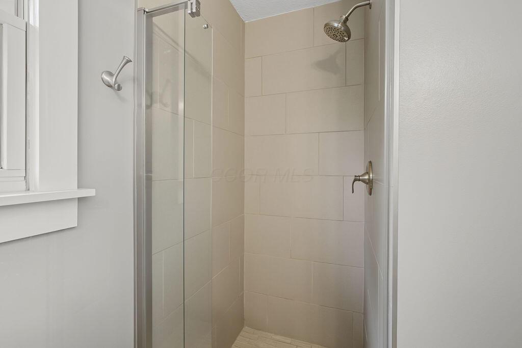 5580 Vanatta Road Property Photo 18