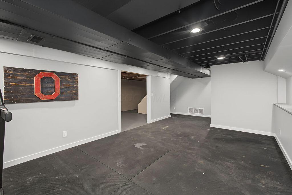 5580 Vanatta Road Property Photo 32
