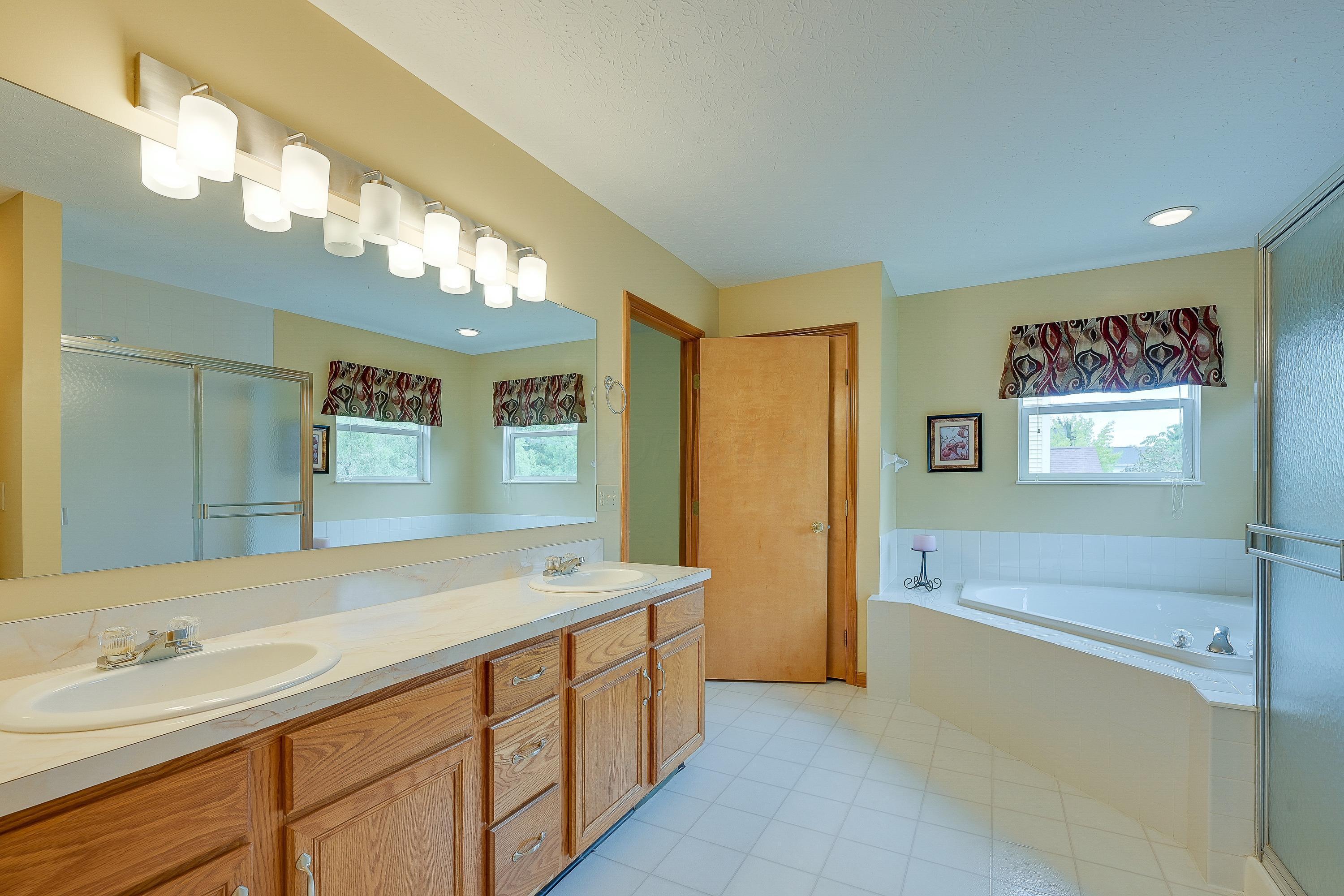6719 Wynwright Drive Property Photo 31