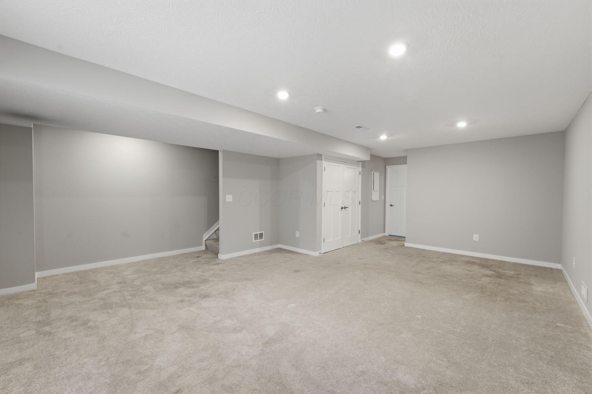 1165 Cunningham Avenue Property Photo 22