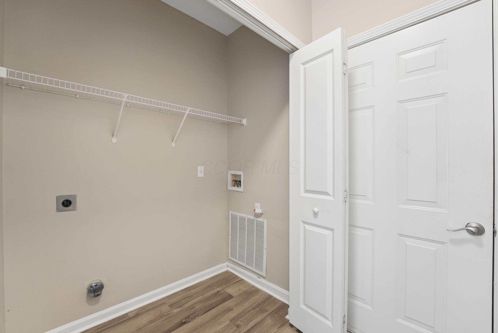 2092 River Rock Way Property Photo 17
