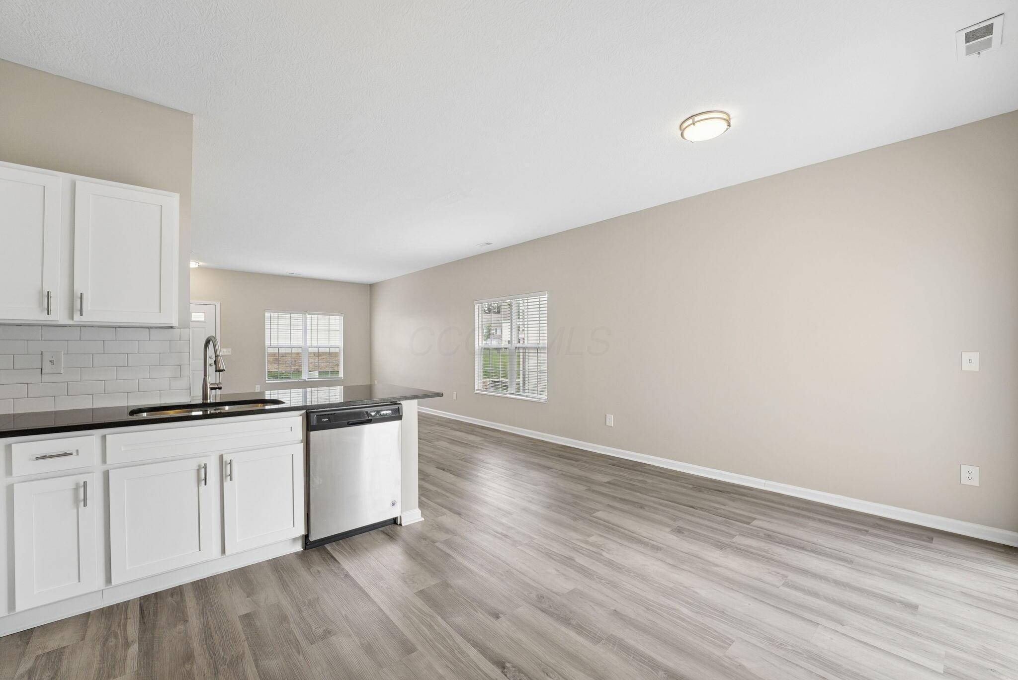 2096 River Rock Way Property Photo 16