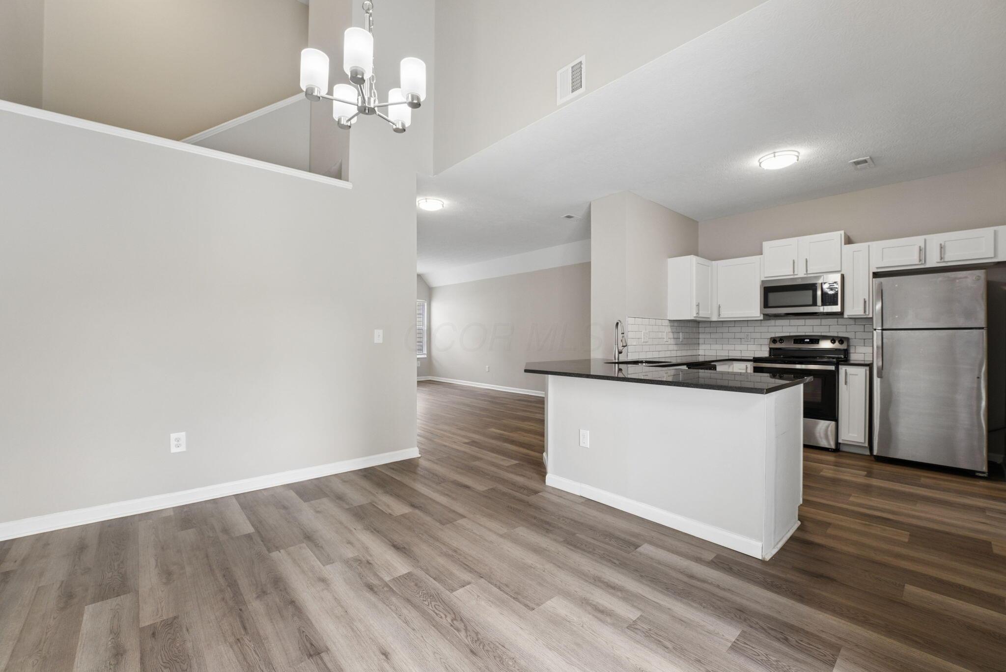 2017 River Rock Way Property Photo 14