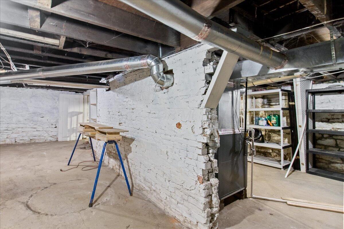 674 S Ohio Avenue Property Photo 33