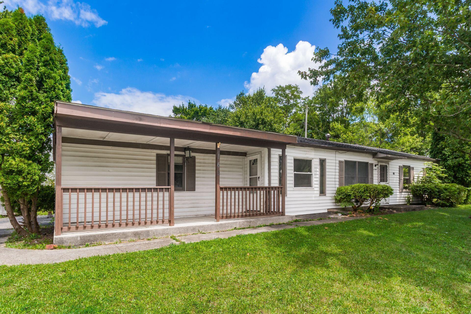 140 Parkside Drive Property Photo 2