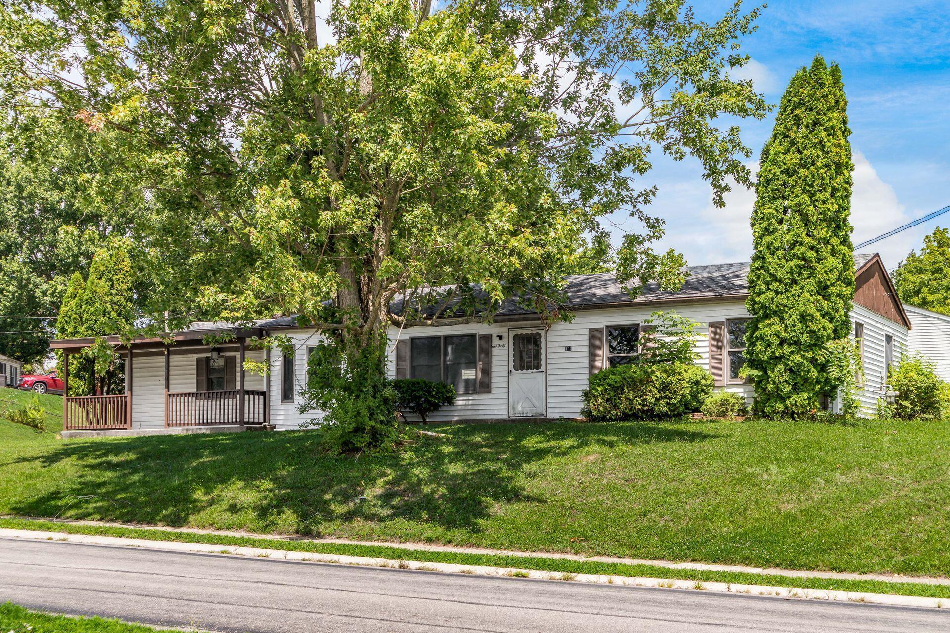 140 Parkside Drive Property Photo 6