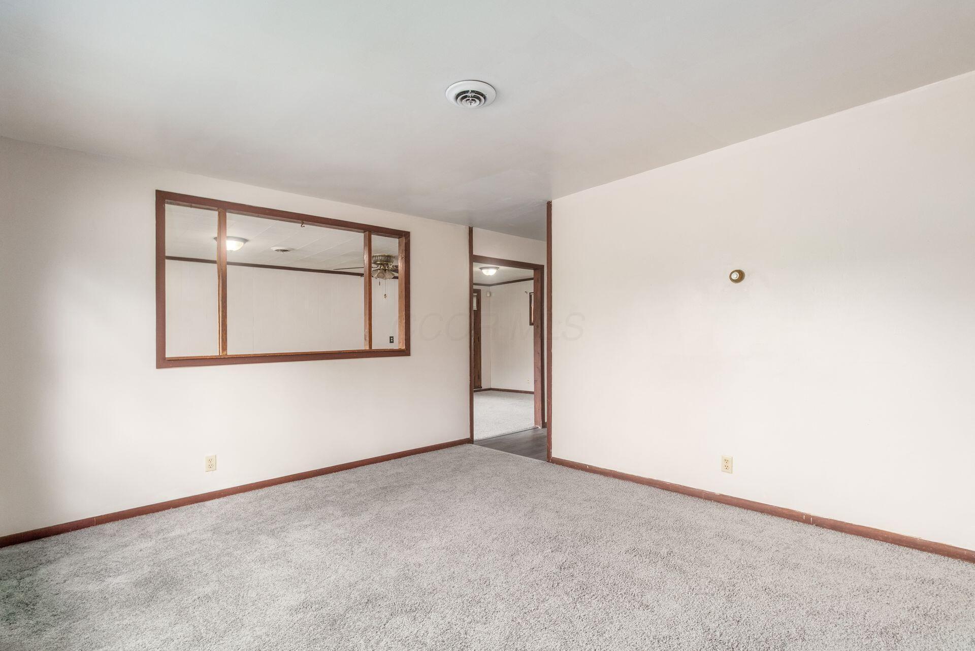 140 Parkside Drive Property Photo 7