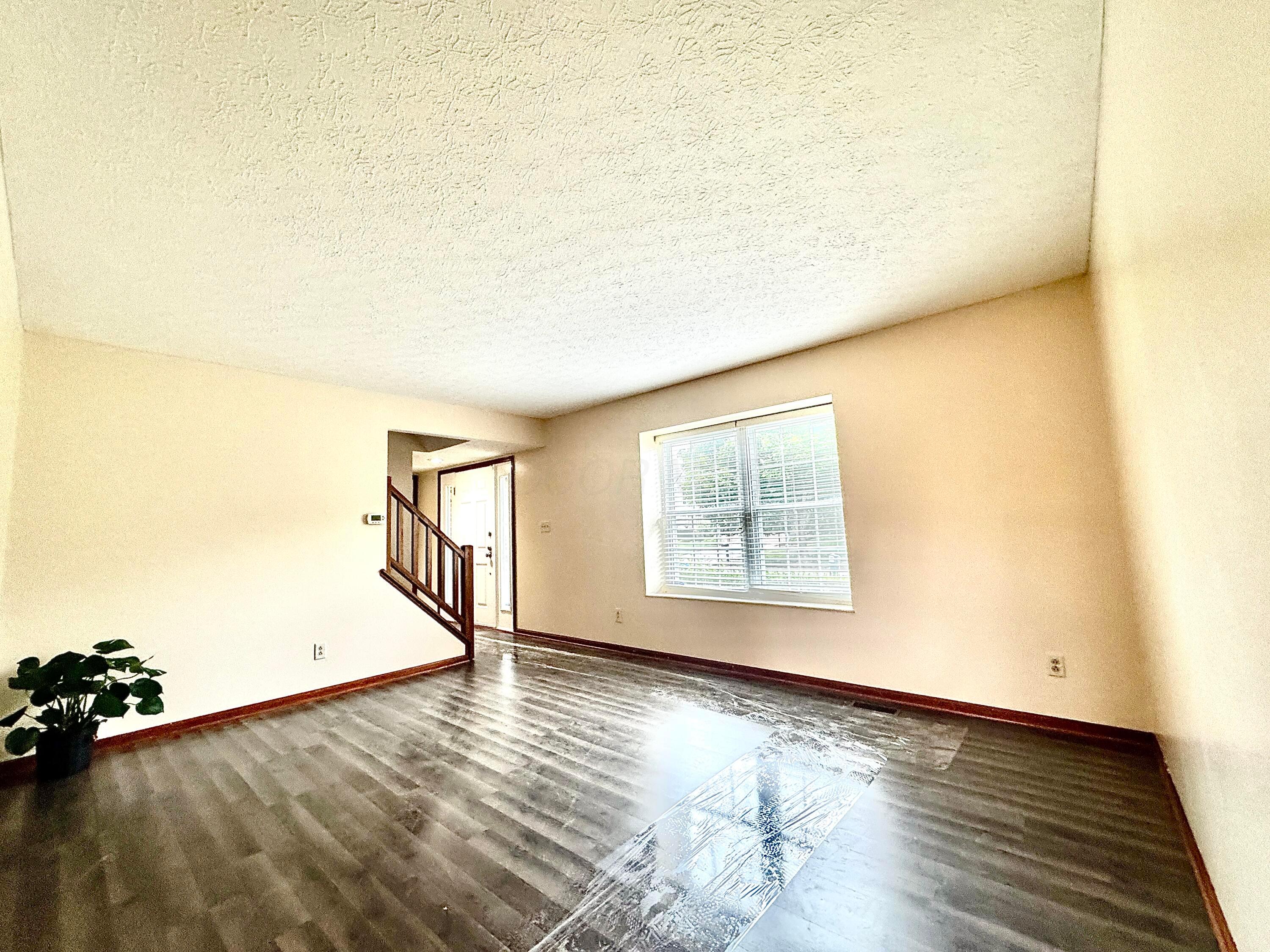 7456 Gardenview Place Property Photo 8