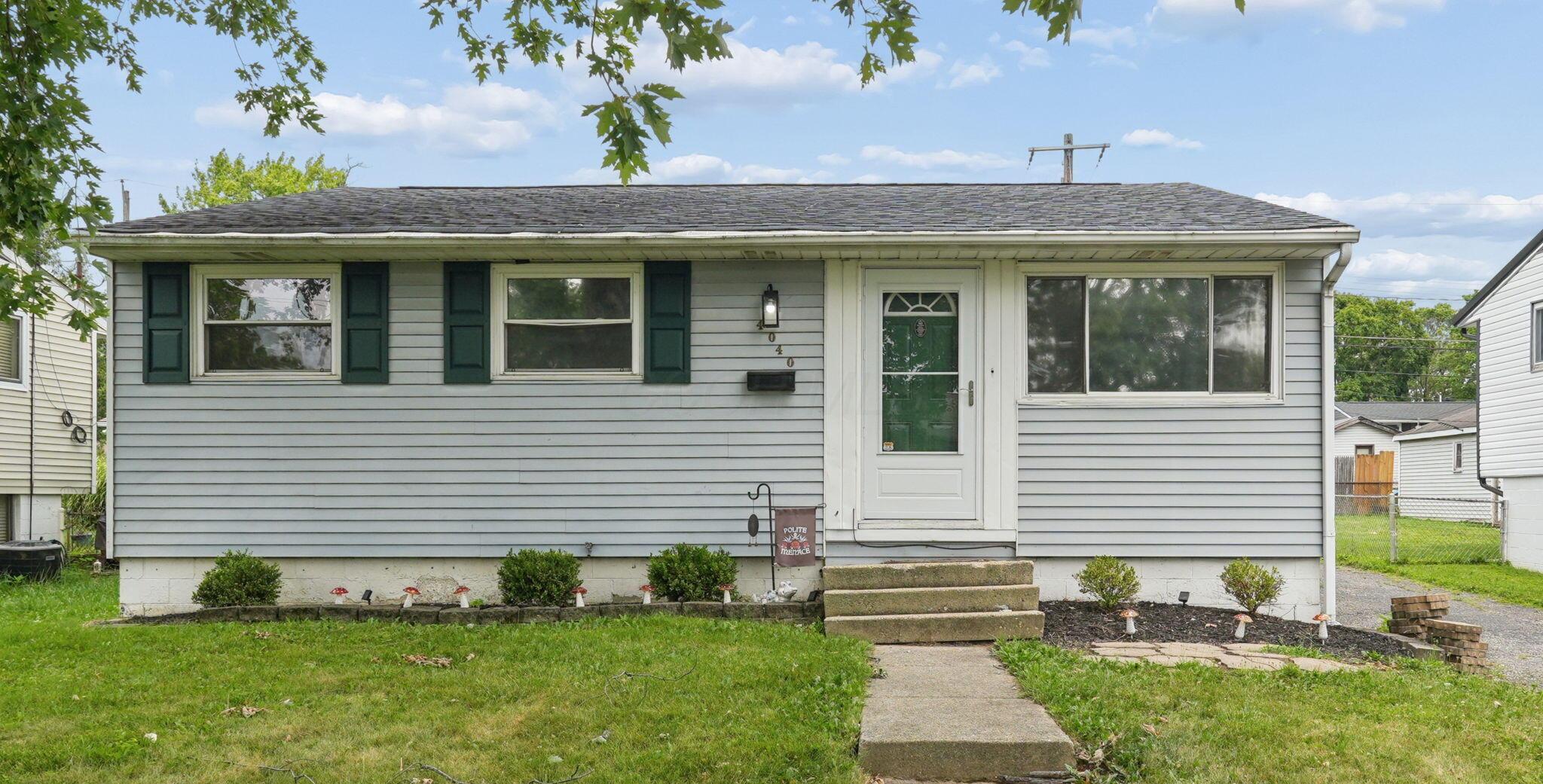 4040 Randell Road Property Photo 3