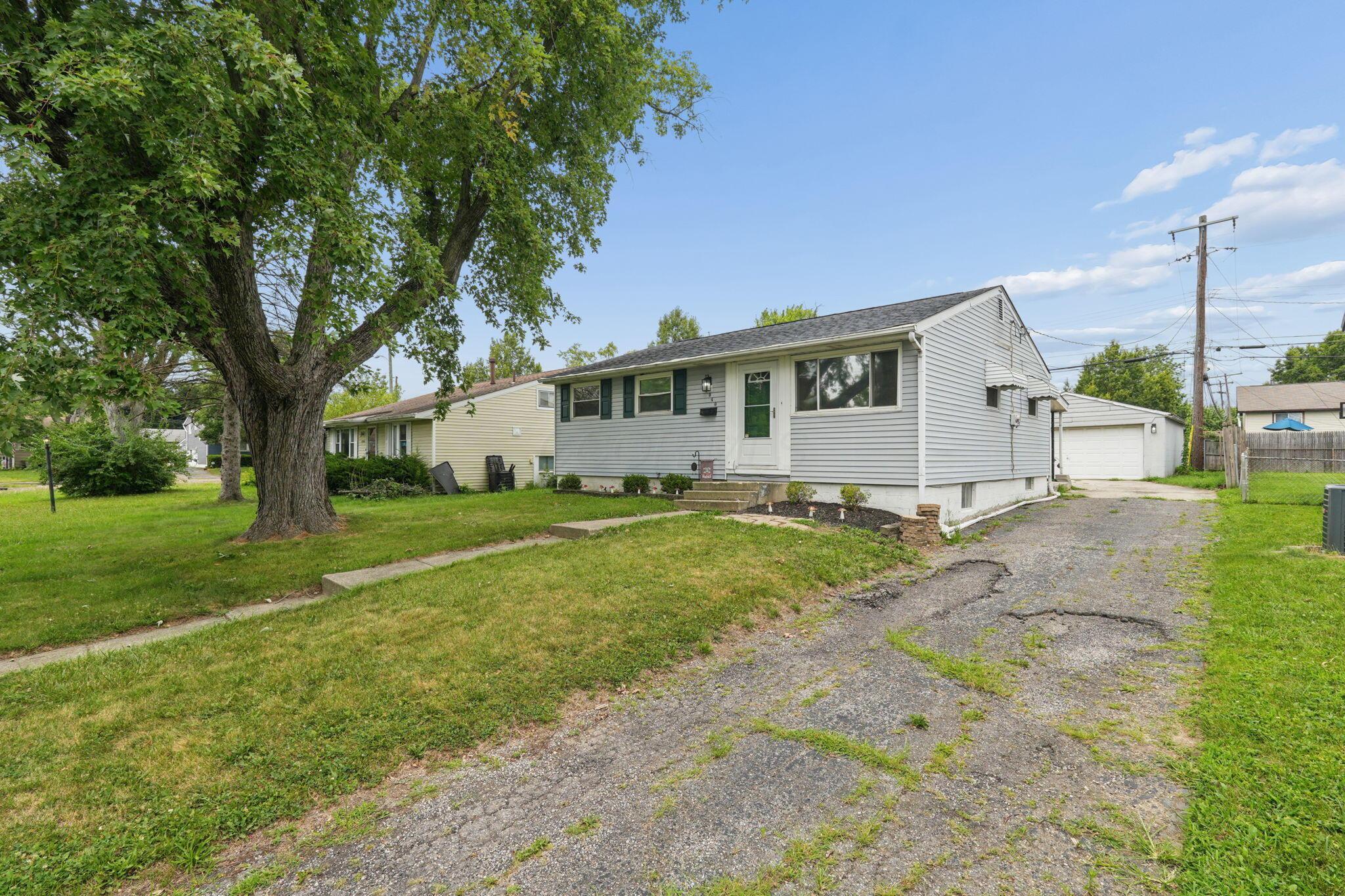 4040 Randell Road Property Photo 4