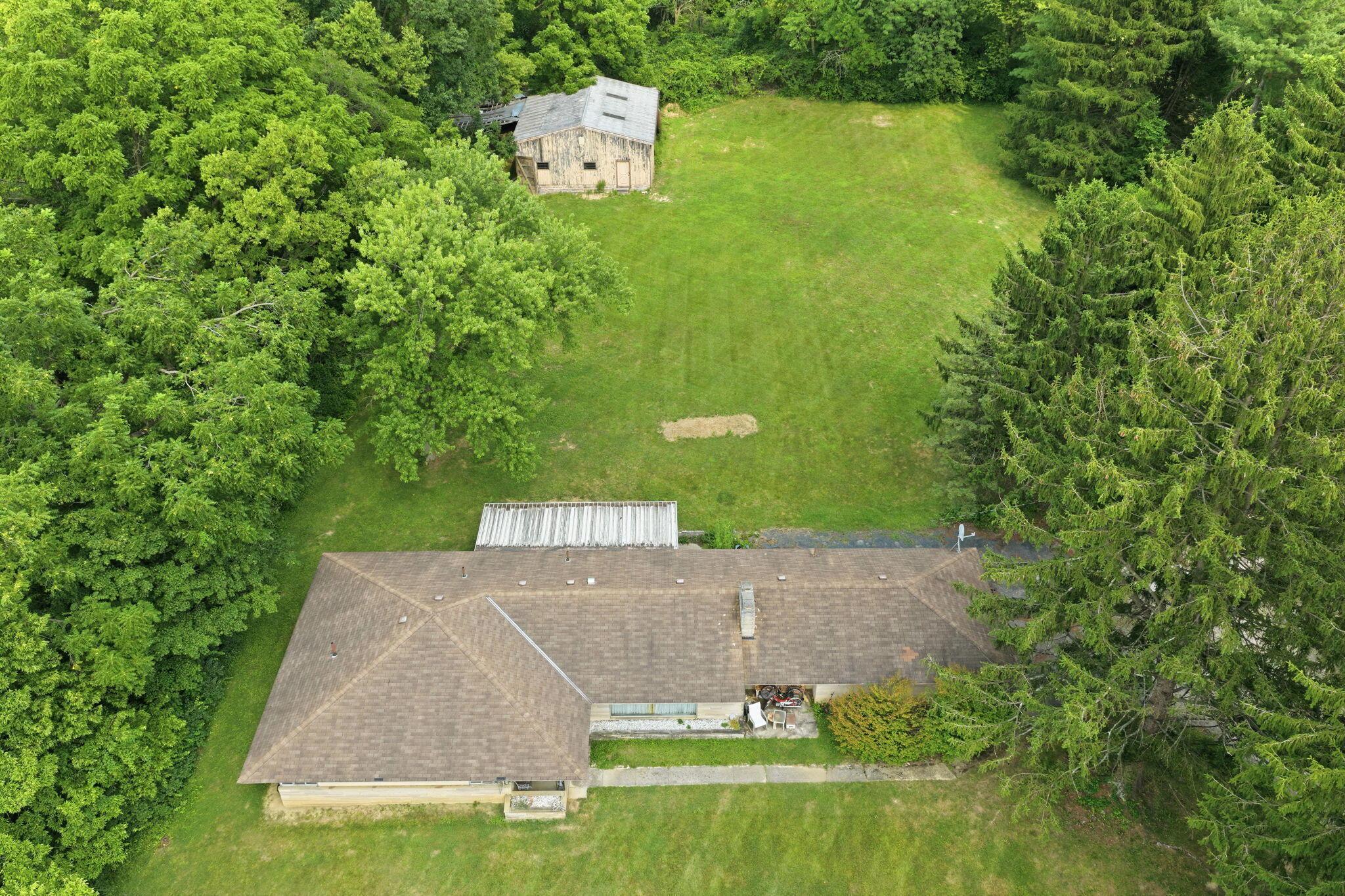 7410 Riverside Drive Property Photo 12