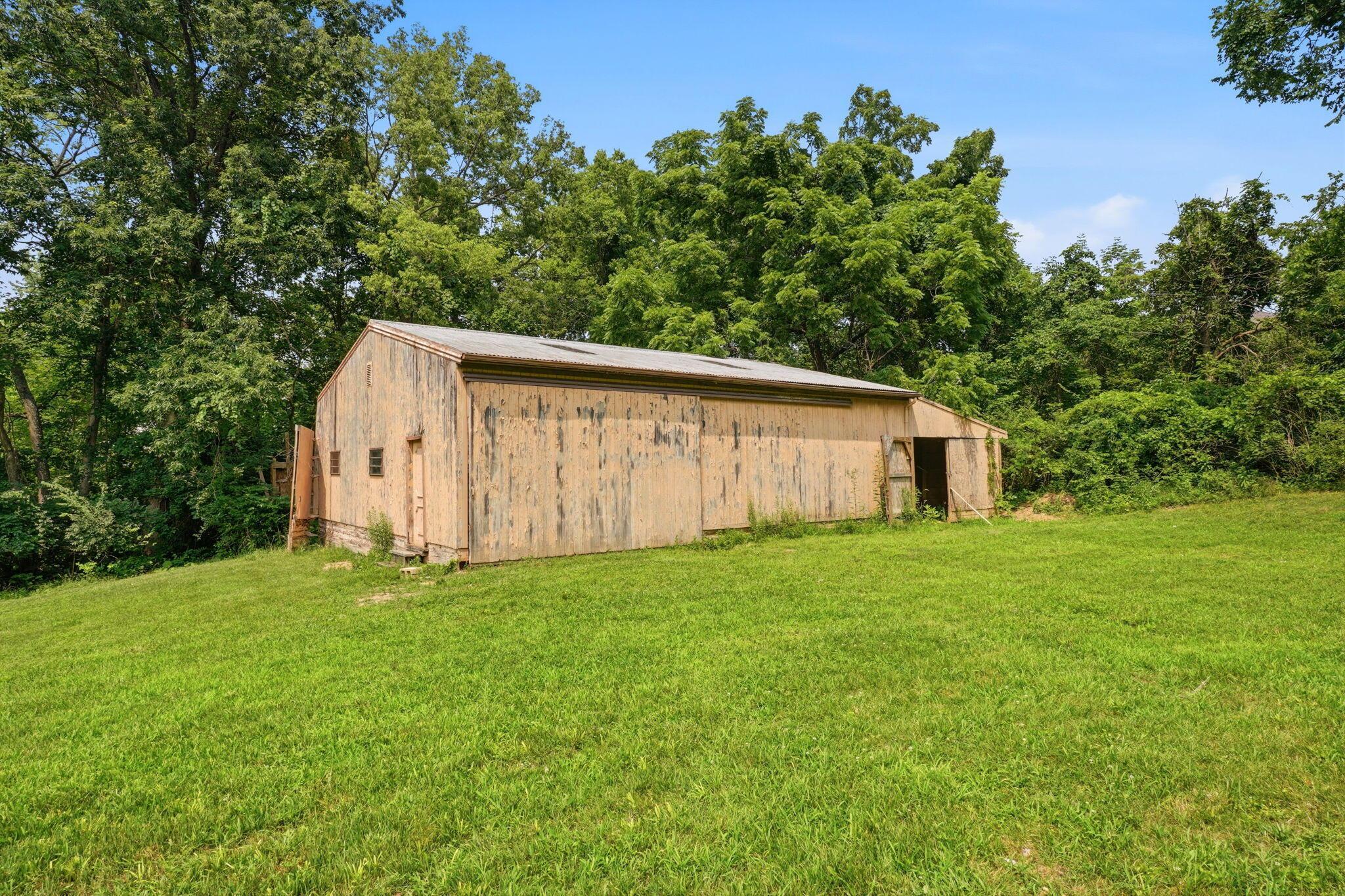 7410 Riverside Drive Property Photo 19