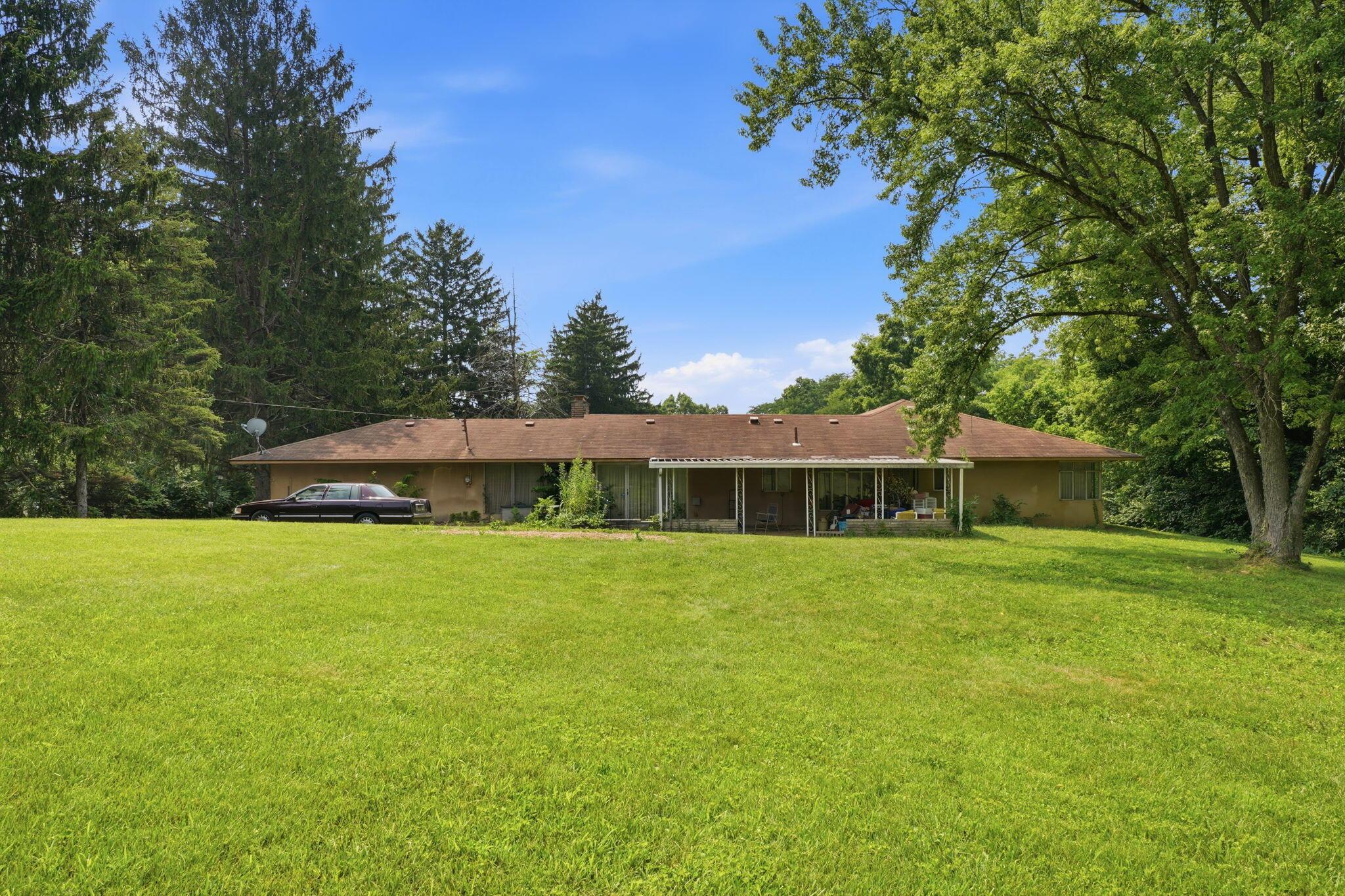 7410 Riverside Drive Property Photo 22