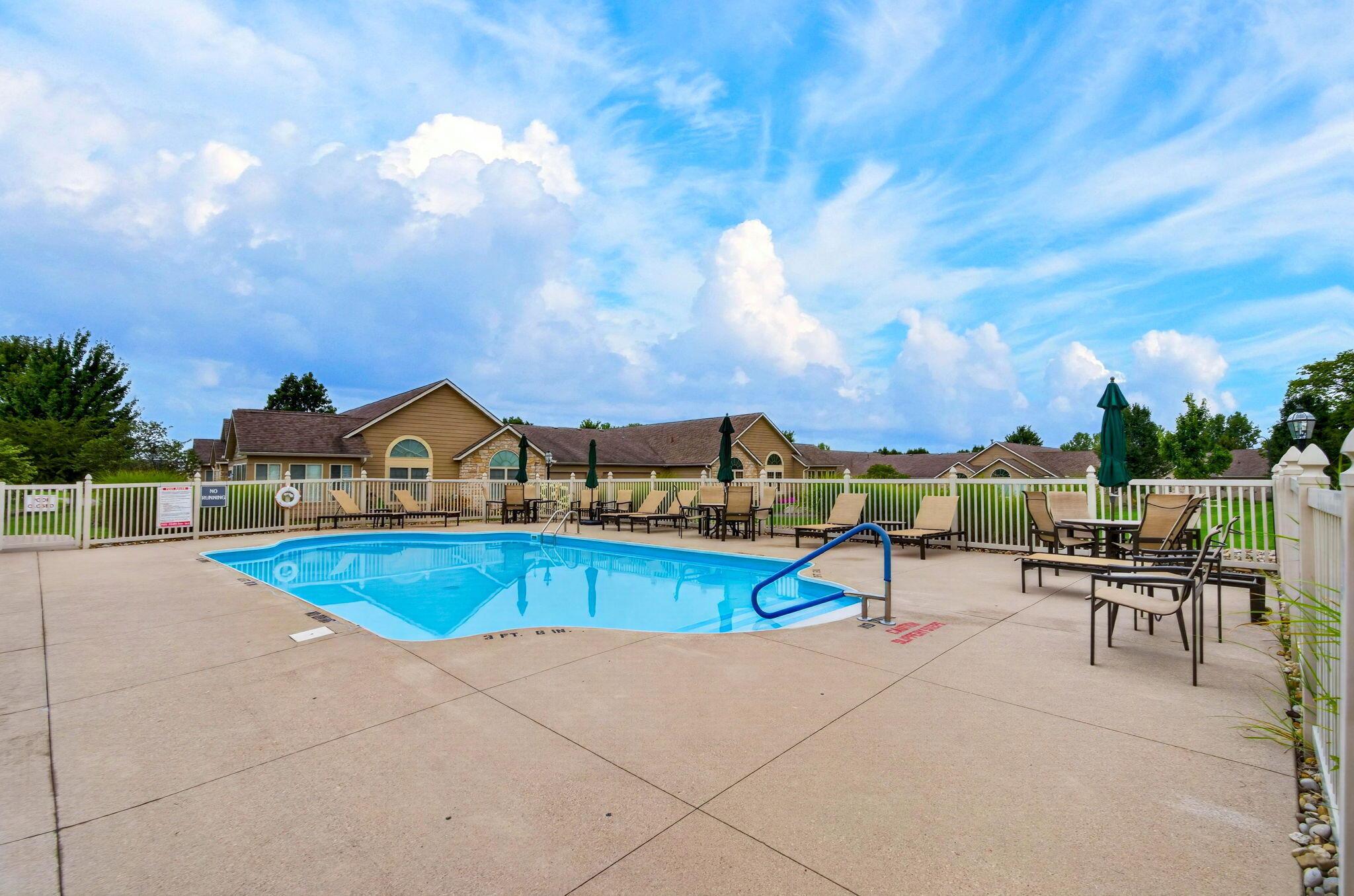 1639 Crossing Boulevard Property Photo 26