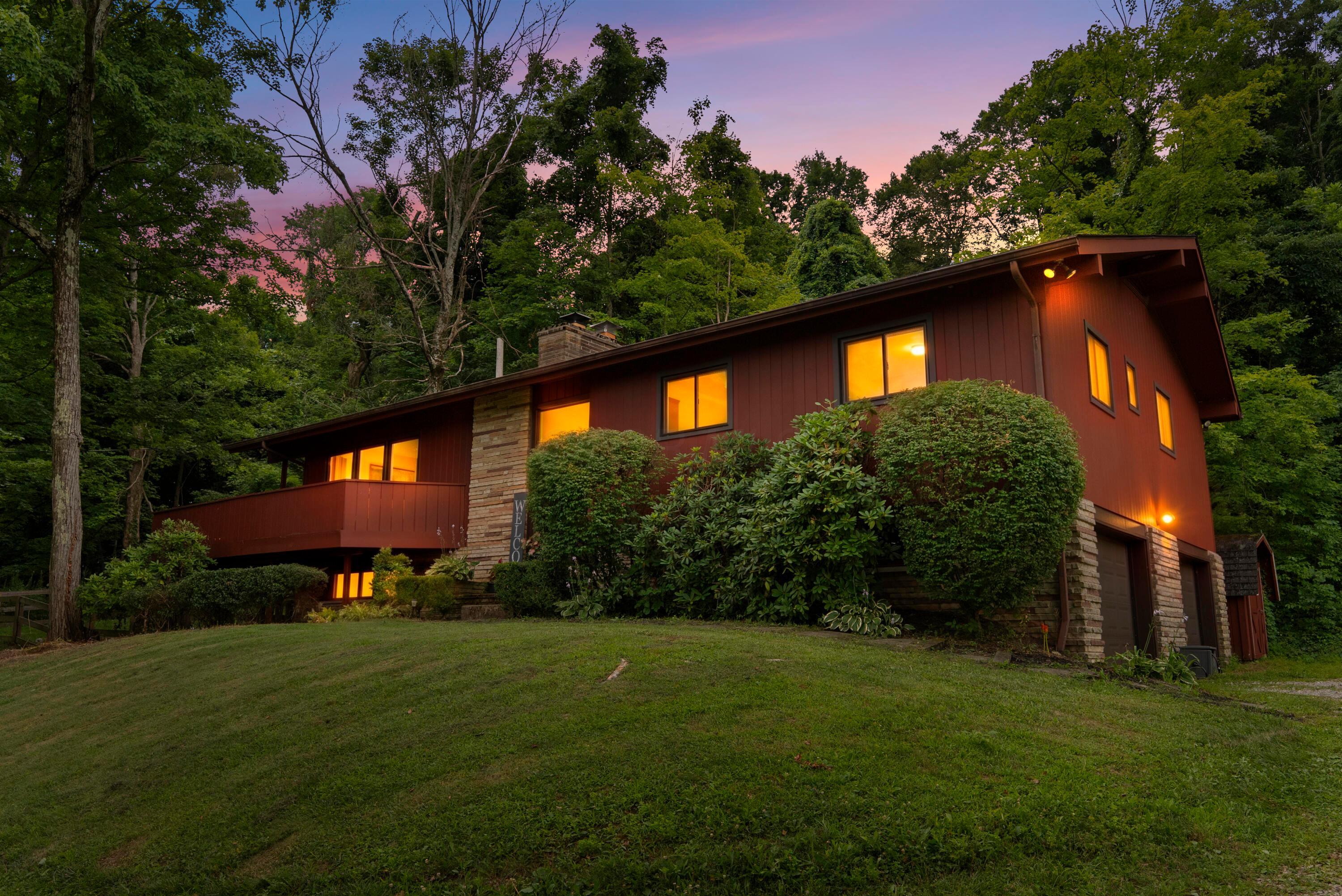 8575 Winchester Road Nw Property Photo 1