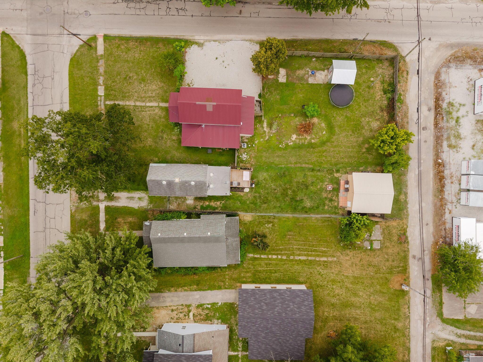 941 N State Street Property Photo 2