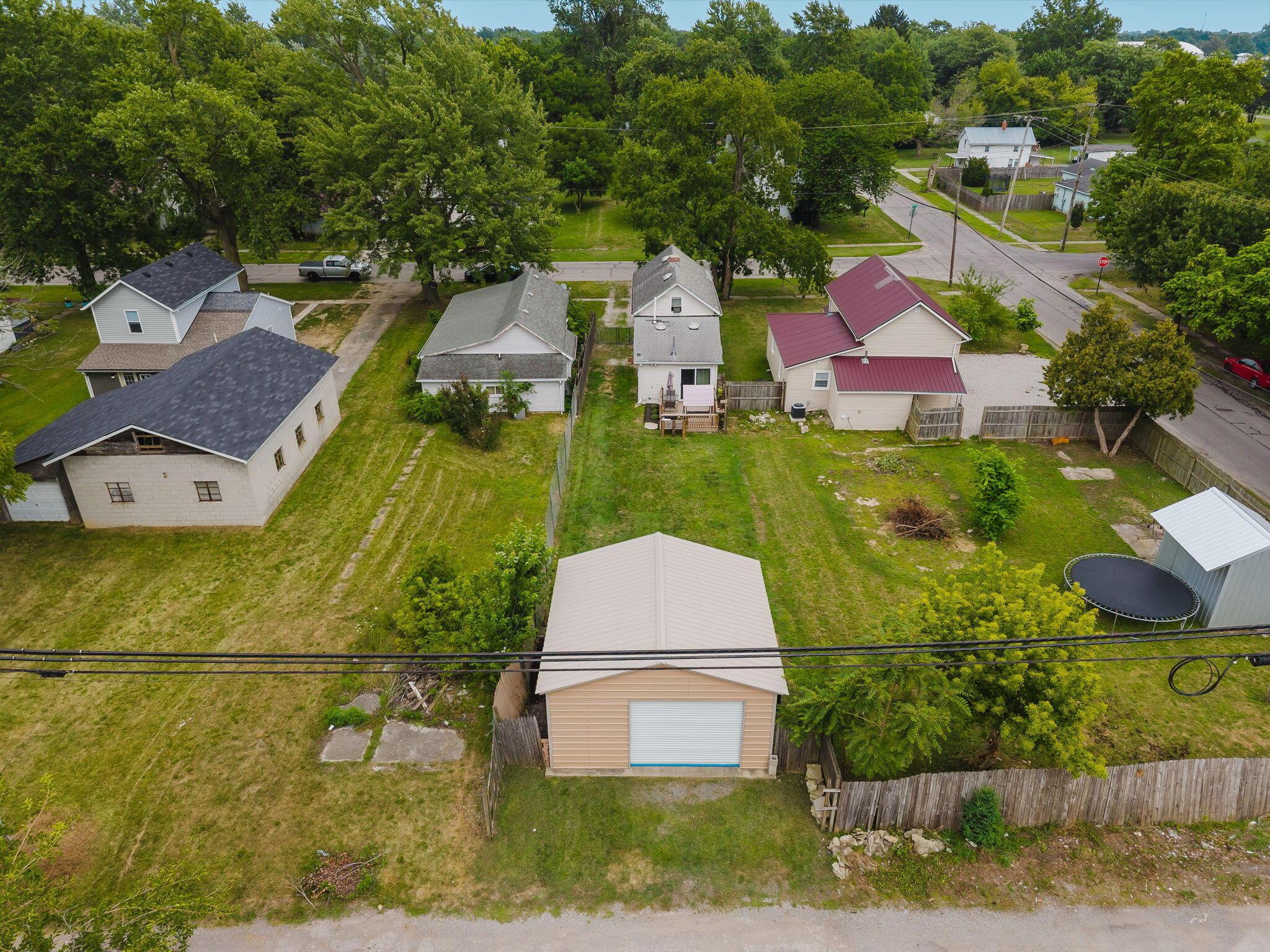 941 N State Street Property Photo 3