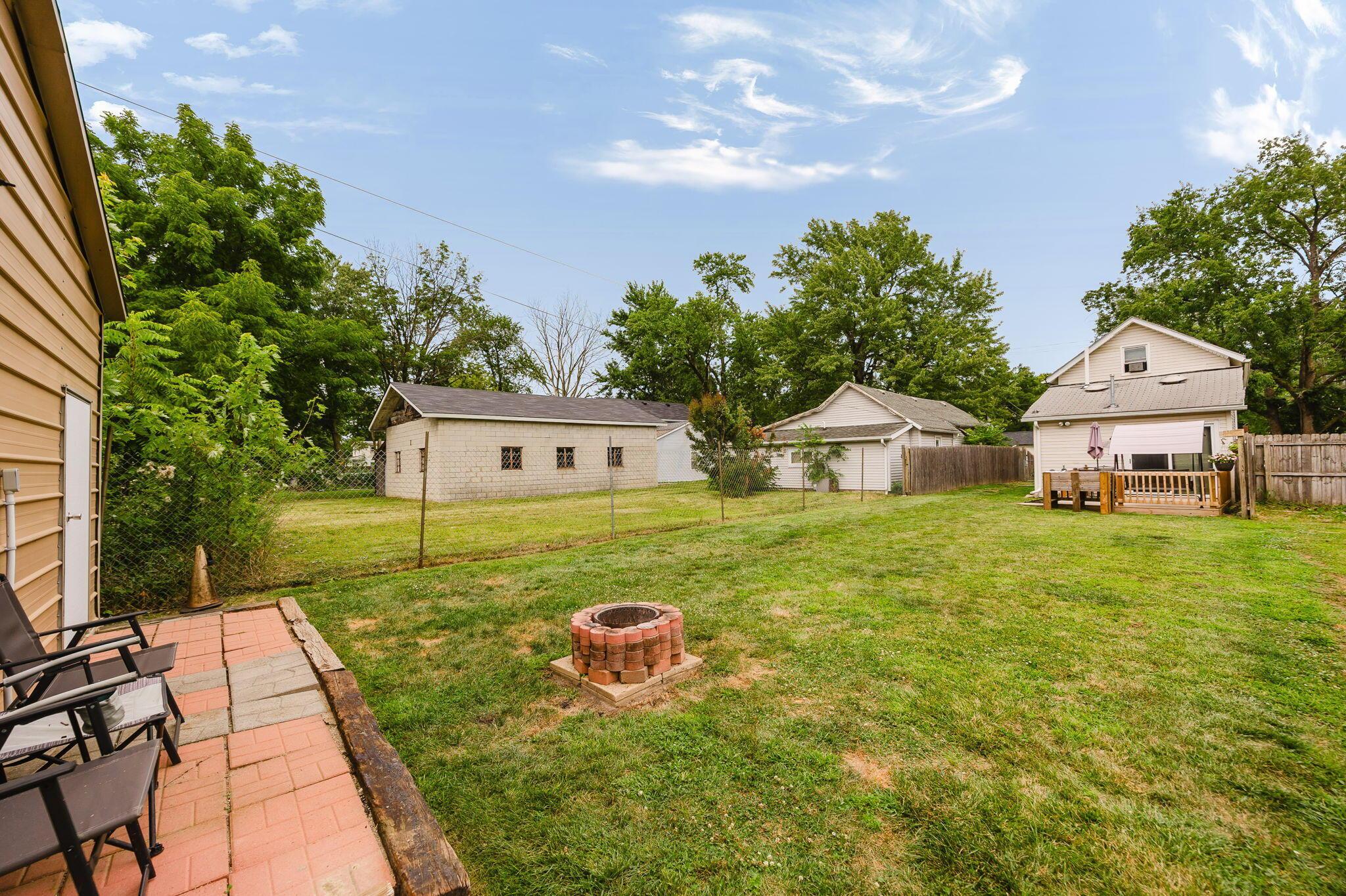 941 N State Street Property Photo 44