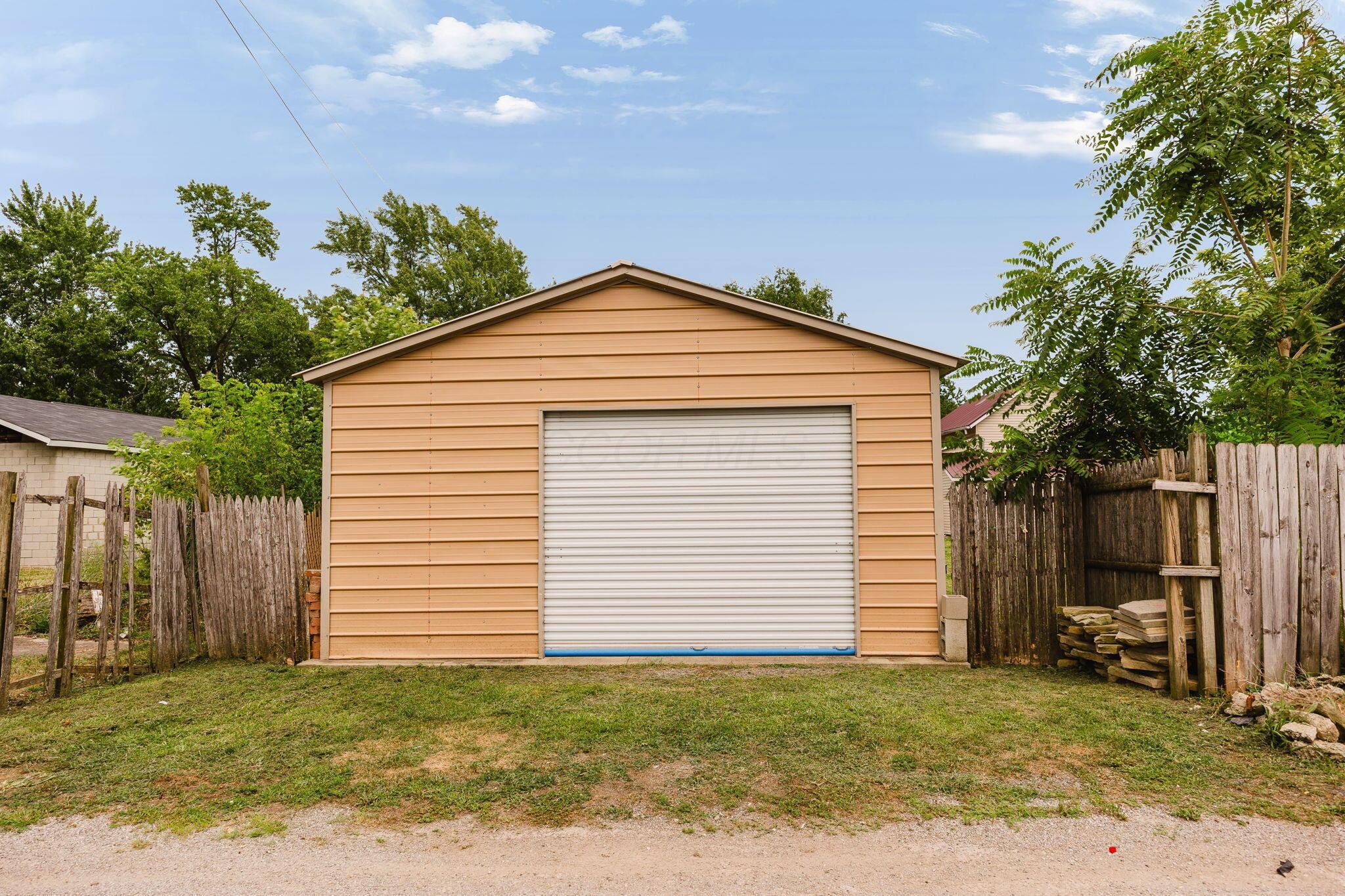 941 N State Street Property Photo 46
