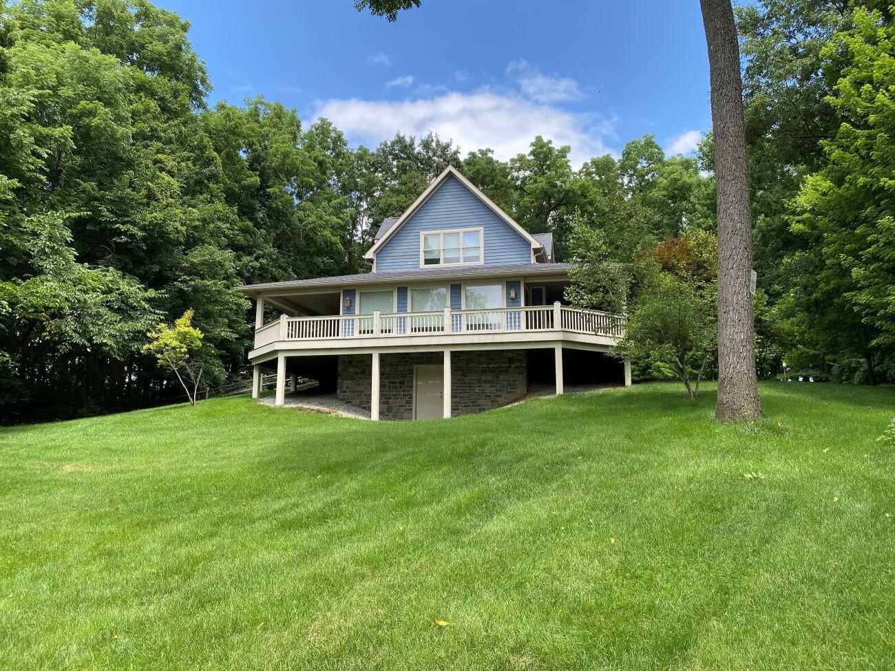1010 W Herr Road Property Photo 2