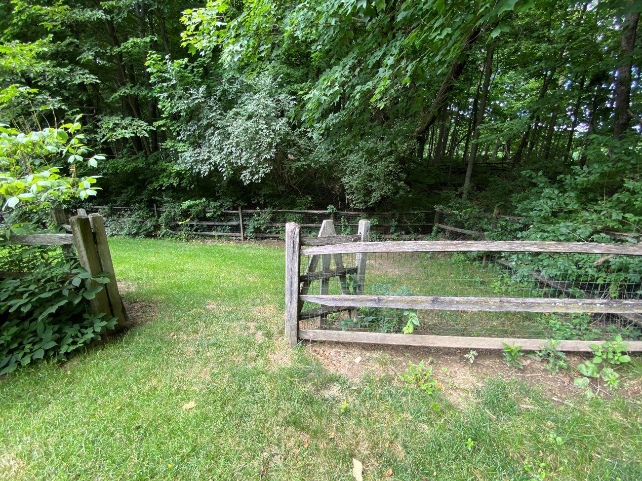 1010 W Herr Road Property Photo 43