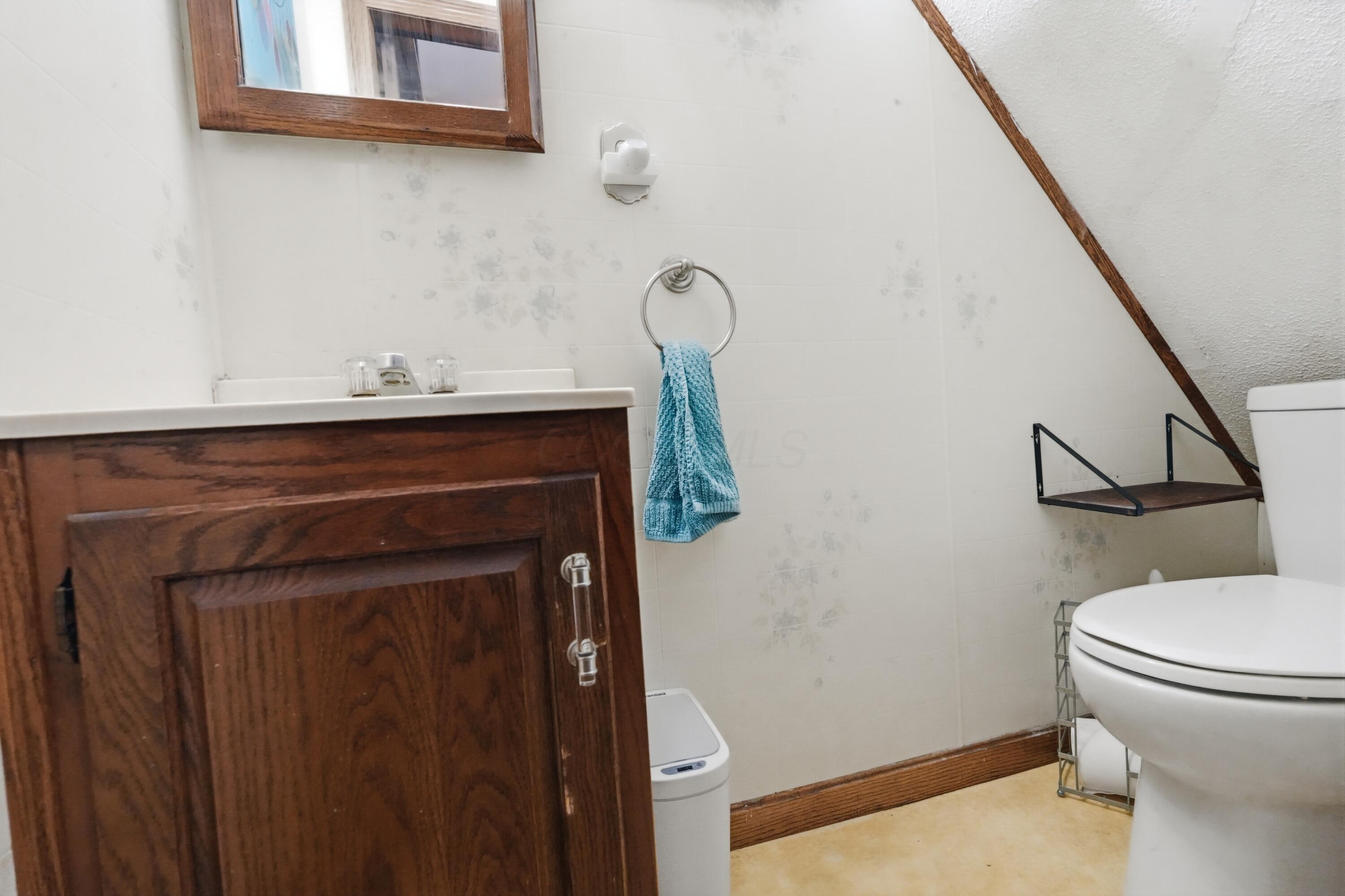 127 E High Street Property Photo 14