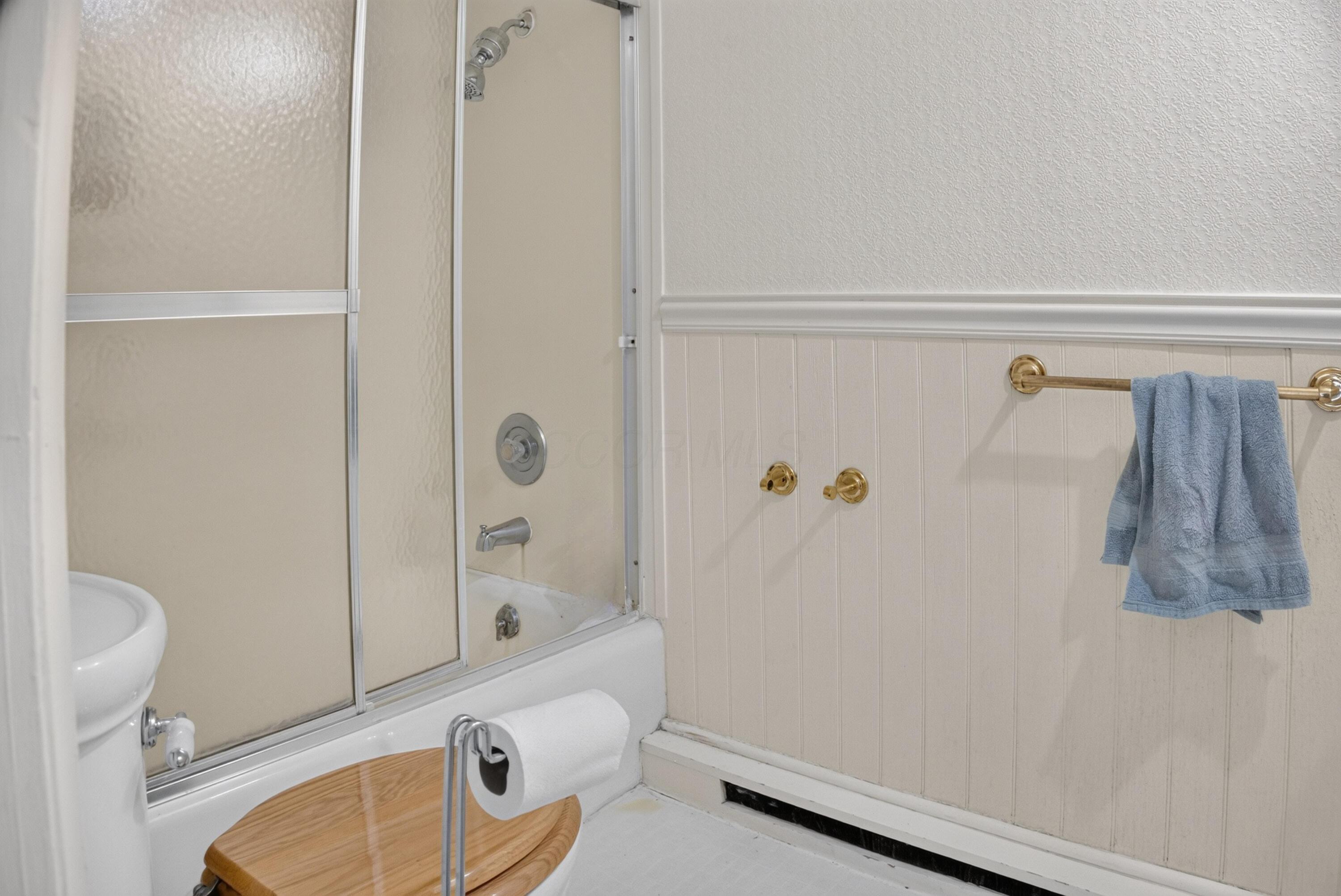 440 High Street Property Photo 11