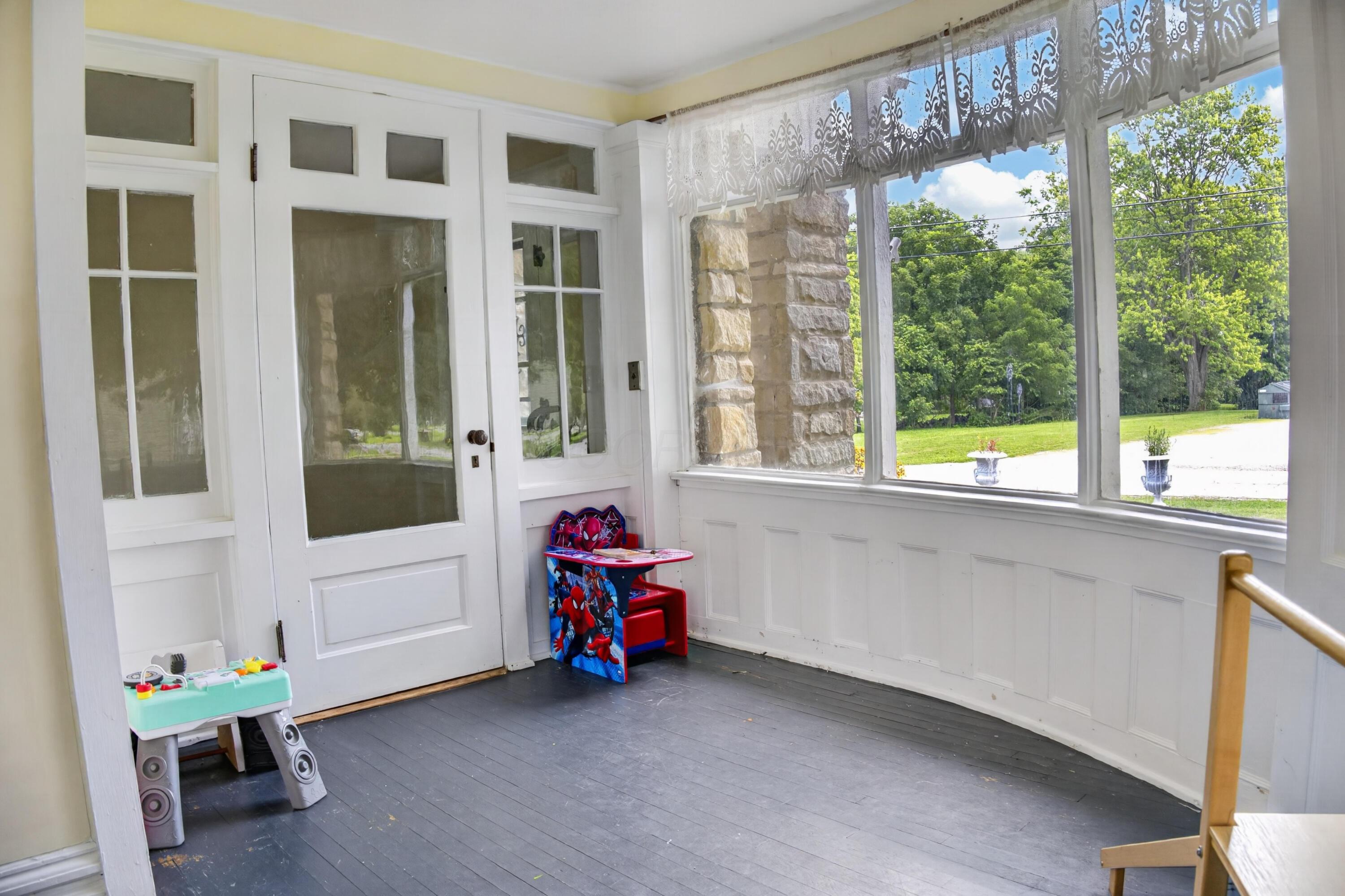 440 High Street Property Photo 15