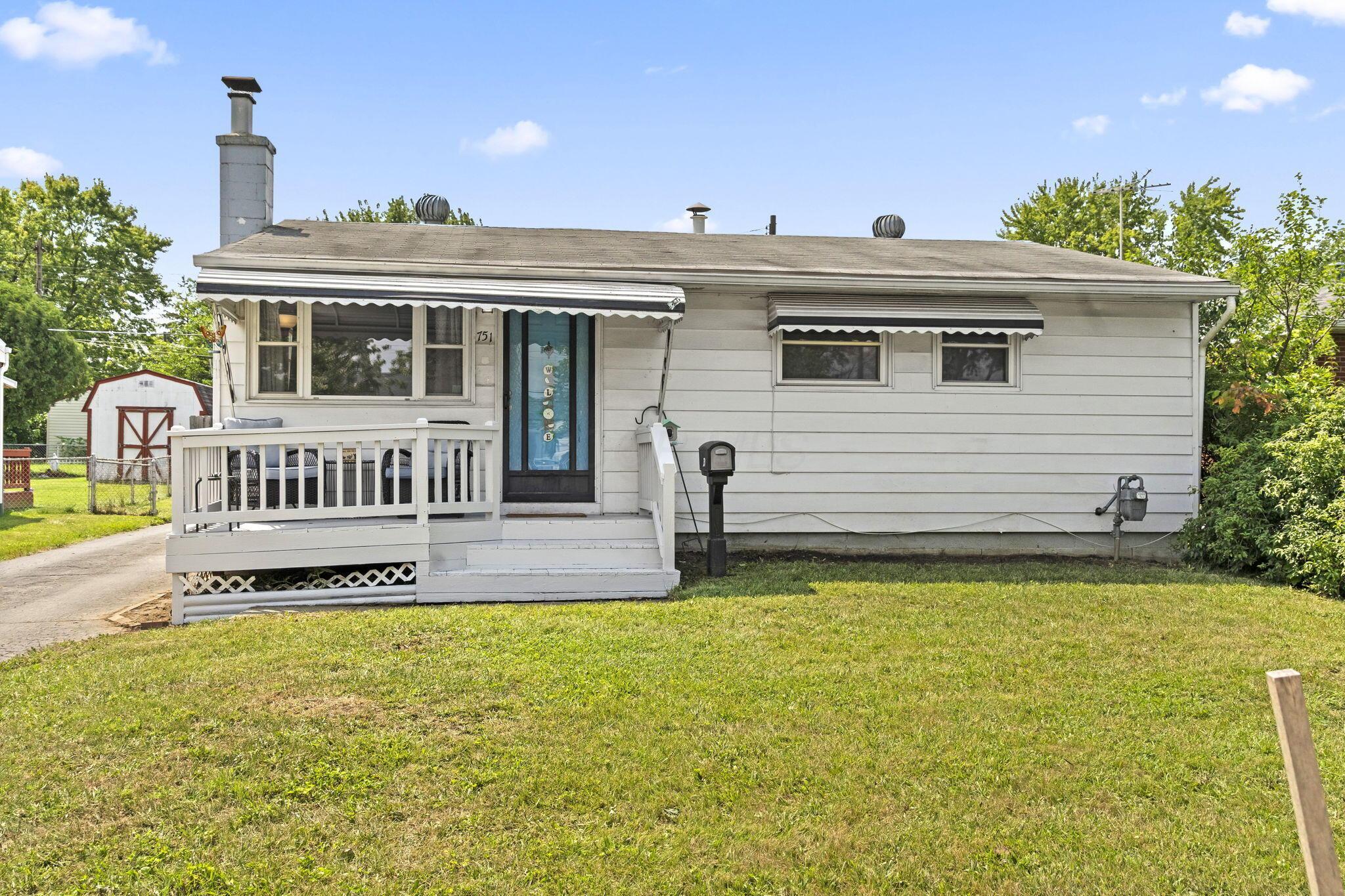 751 Harwood Drive Property Photo 3
