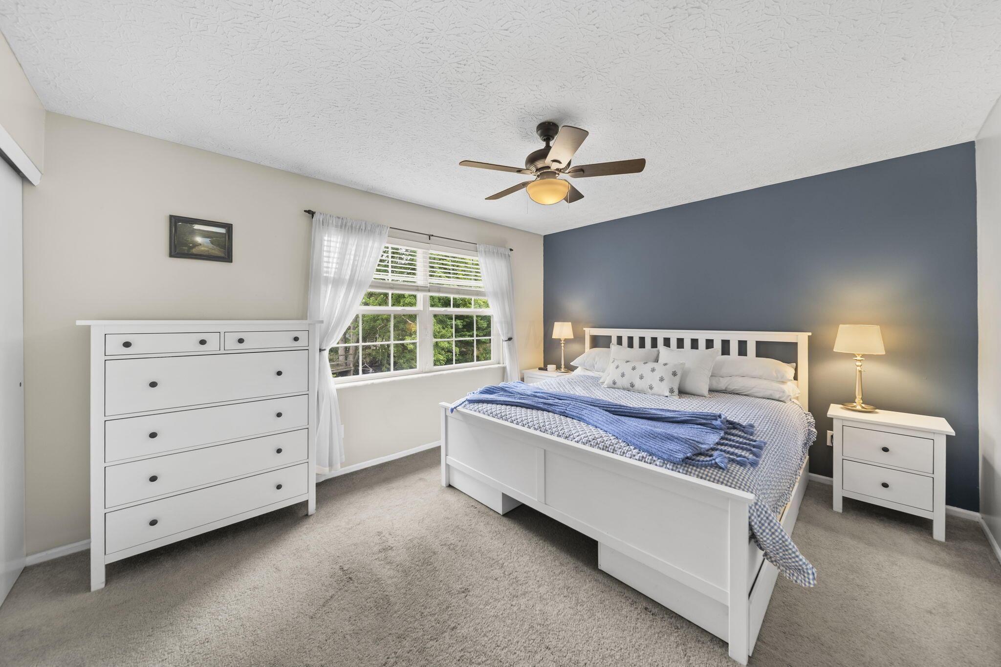 914 Windbourne Street Property Photo 35