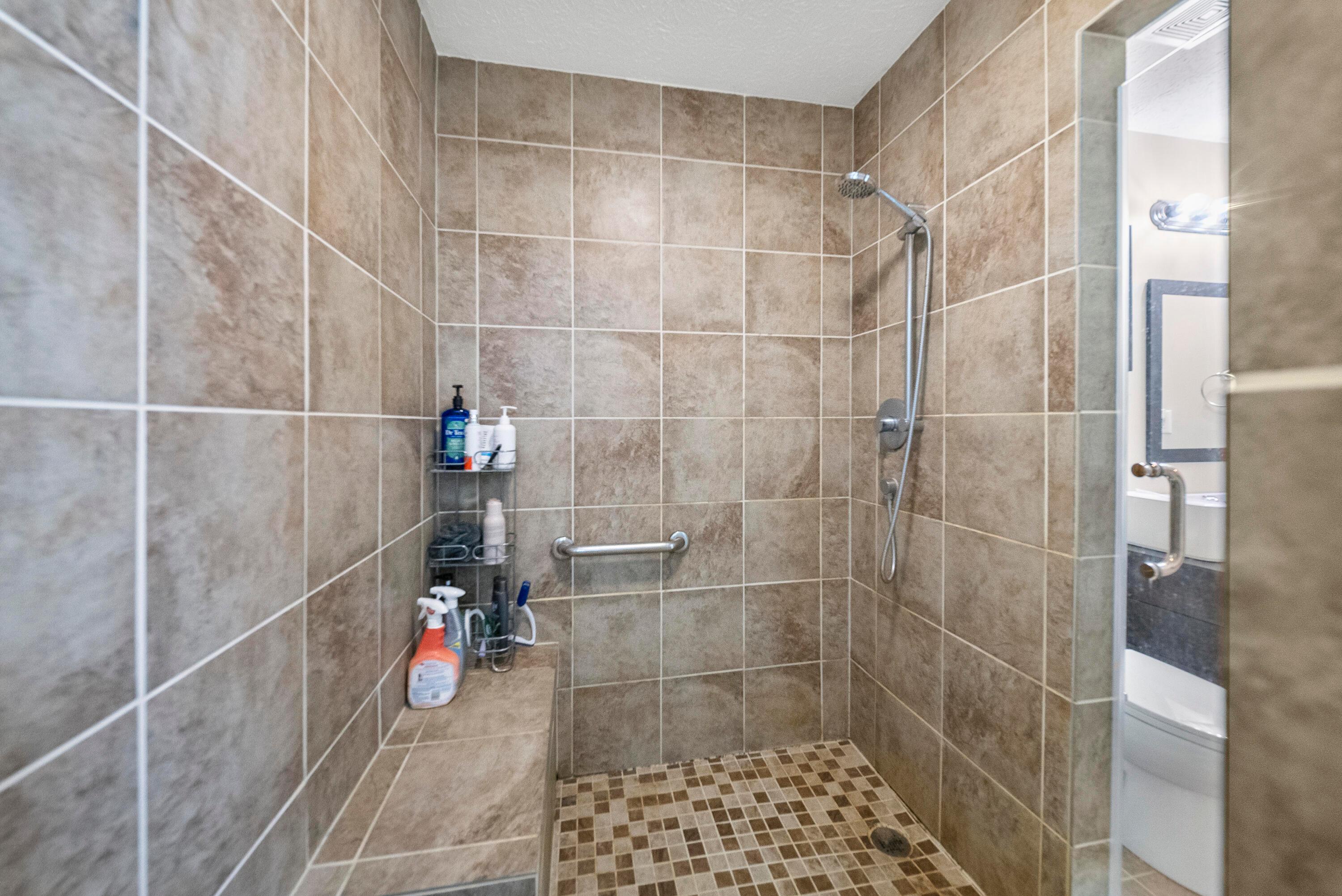 283 Constitution Drive Property Photo 25