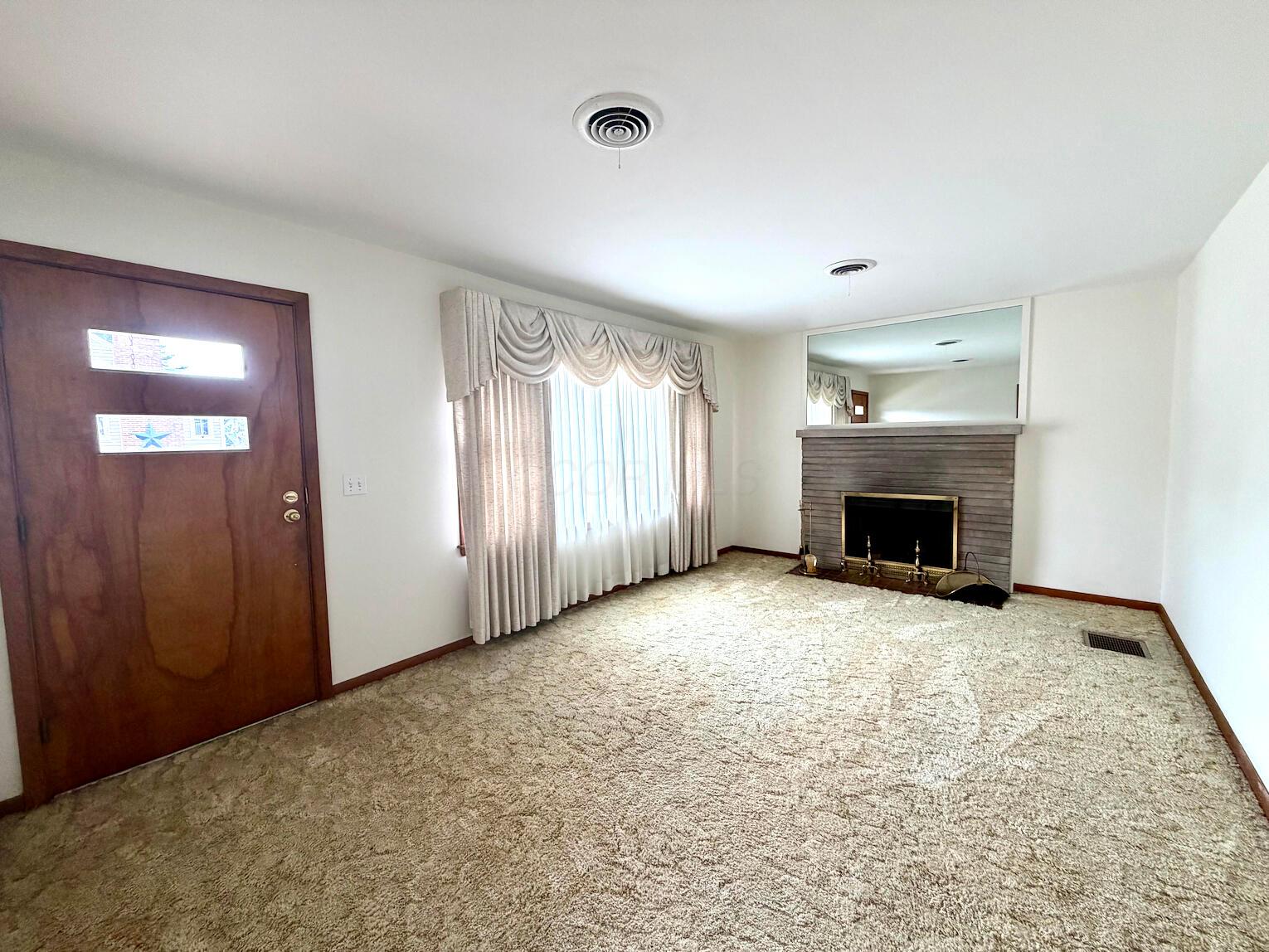 610 Piatt Avenue Property Photo 4