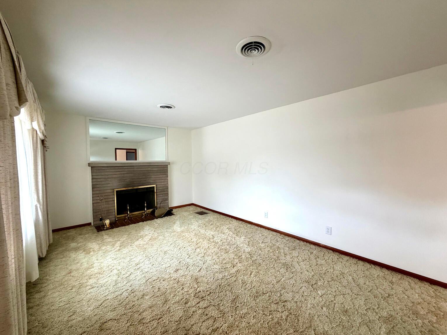 610 Piatt Avenue Property Photo 6