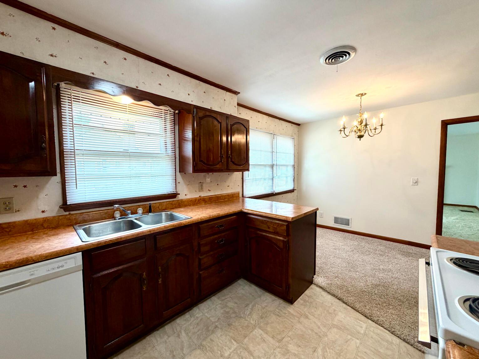 610 Piatt Avenue Property Photo 10