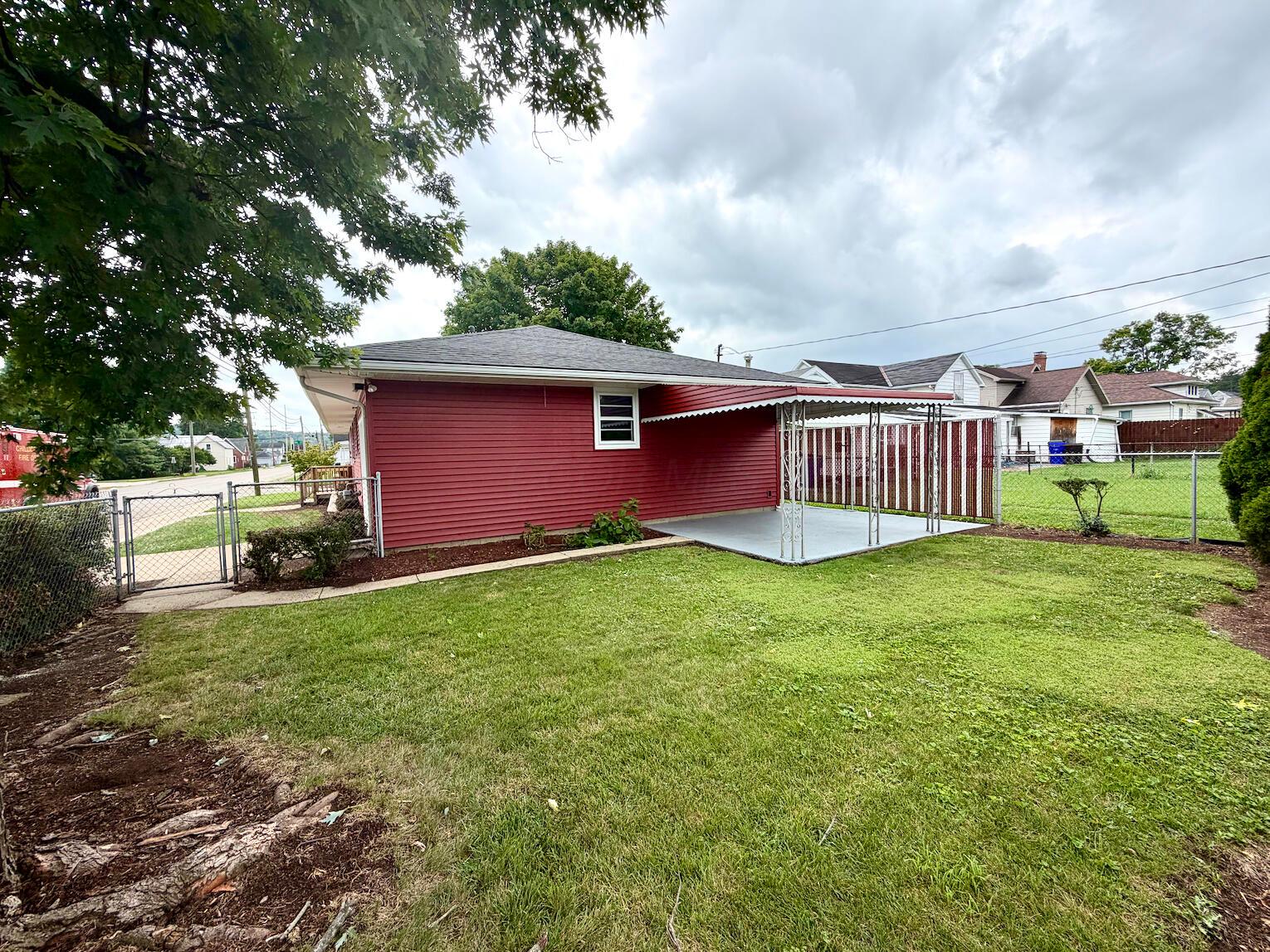610 Piatt Avenue Property Photo 25