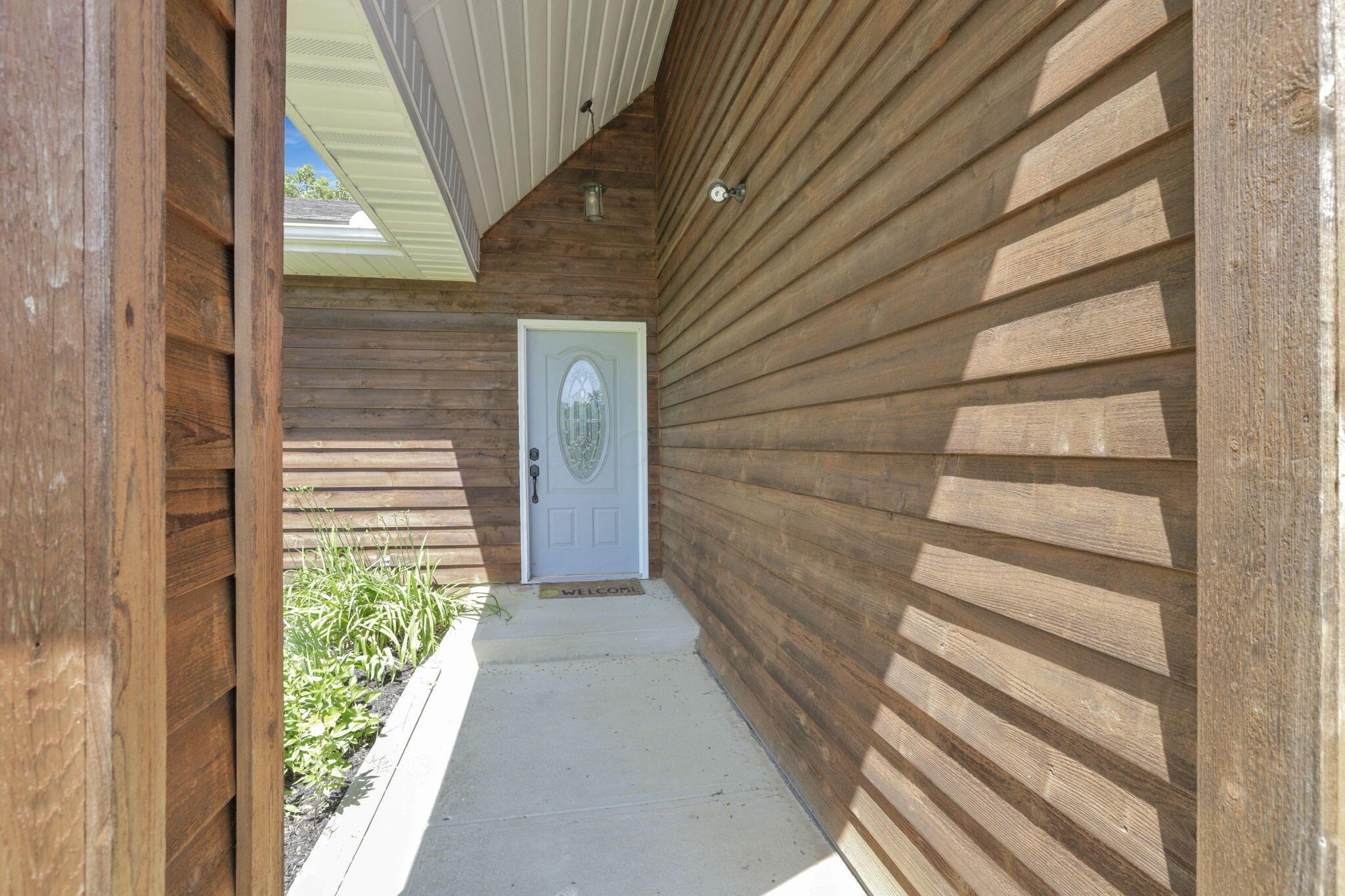8941 State Route 664 N Property Photo 5