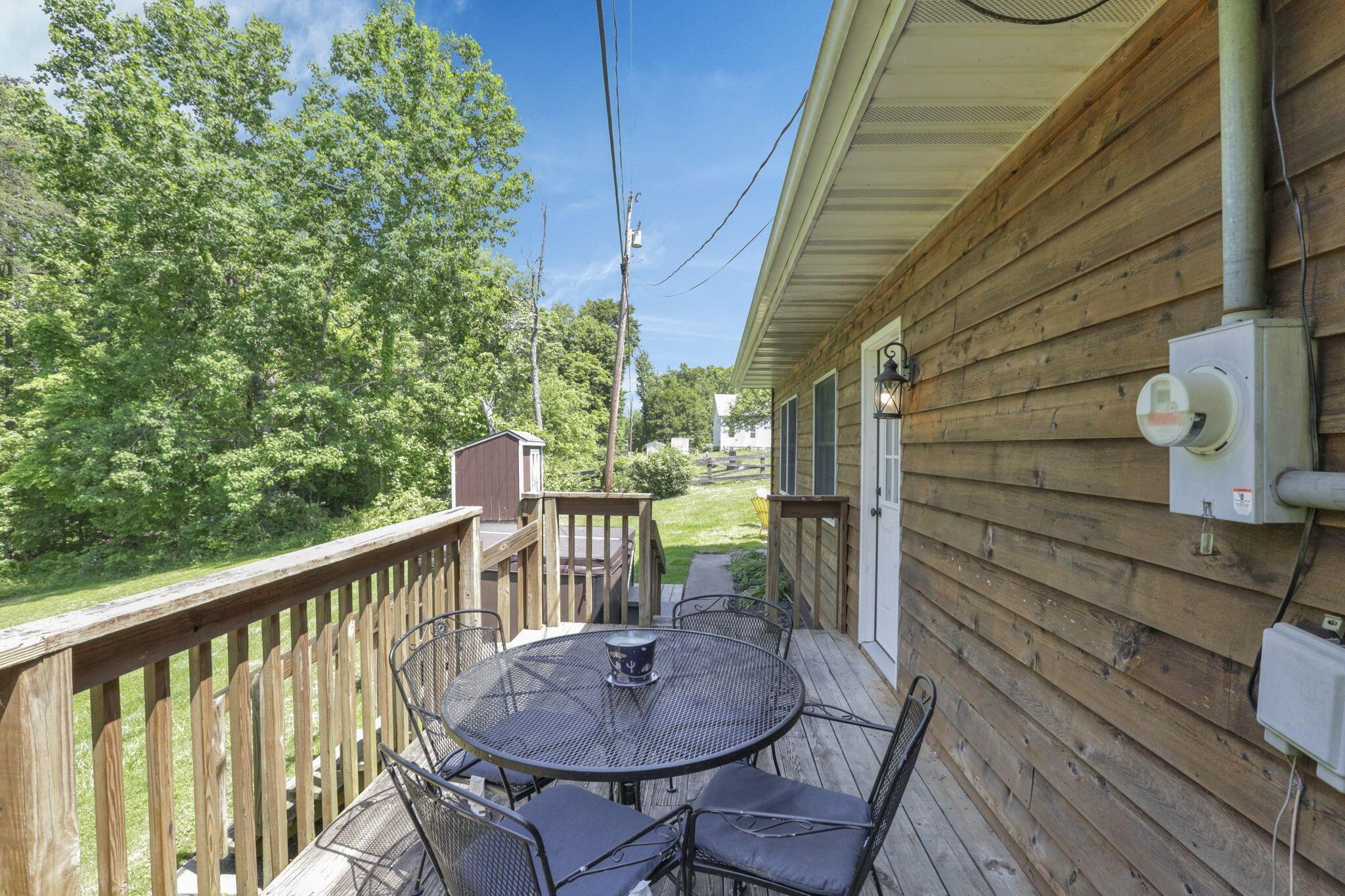8941 State Route 664 N Property Photo 43