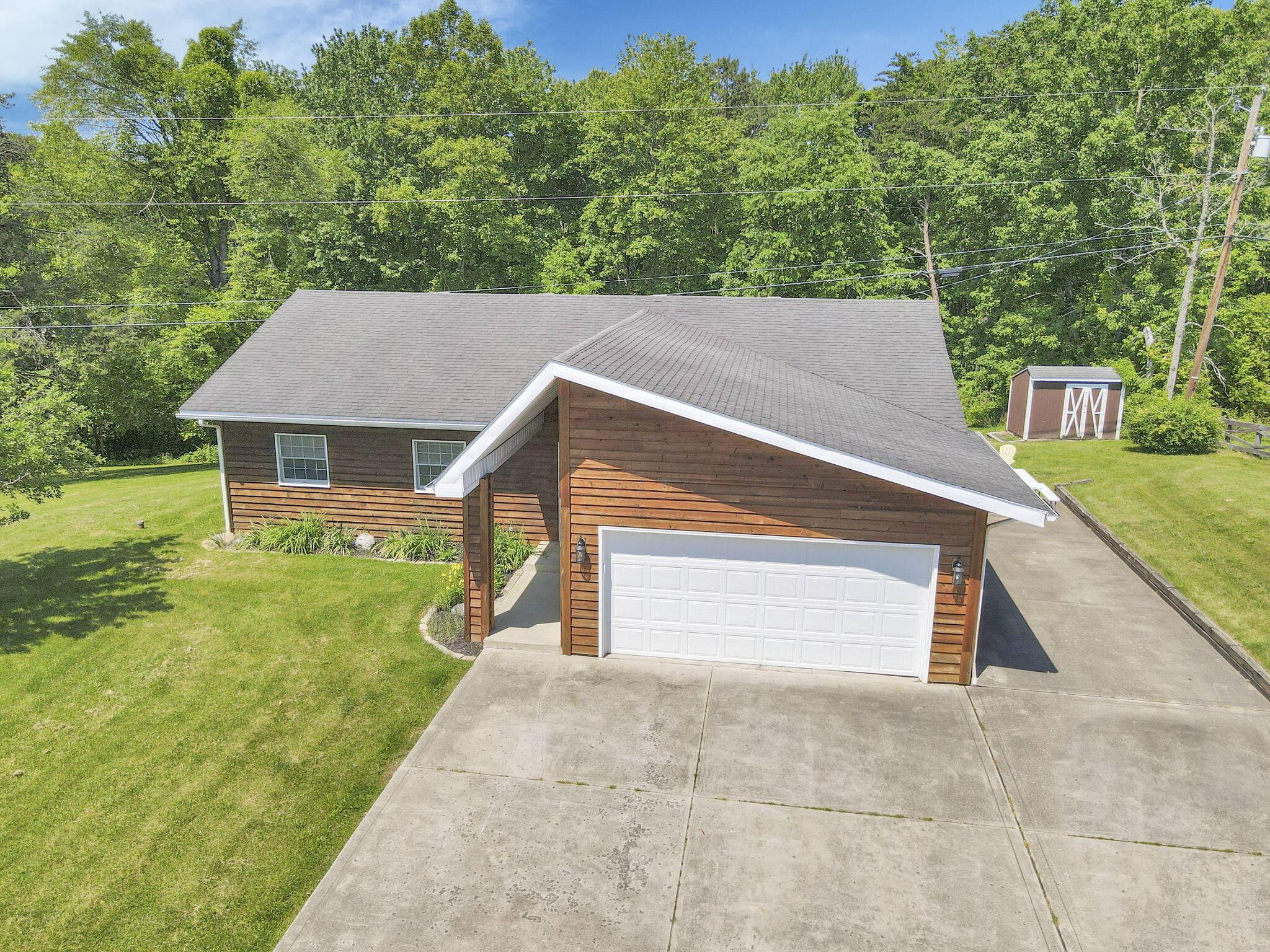 8941 State Route 664 N Property Photo 49