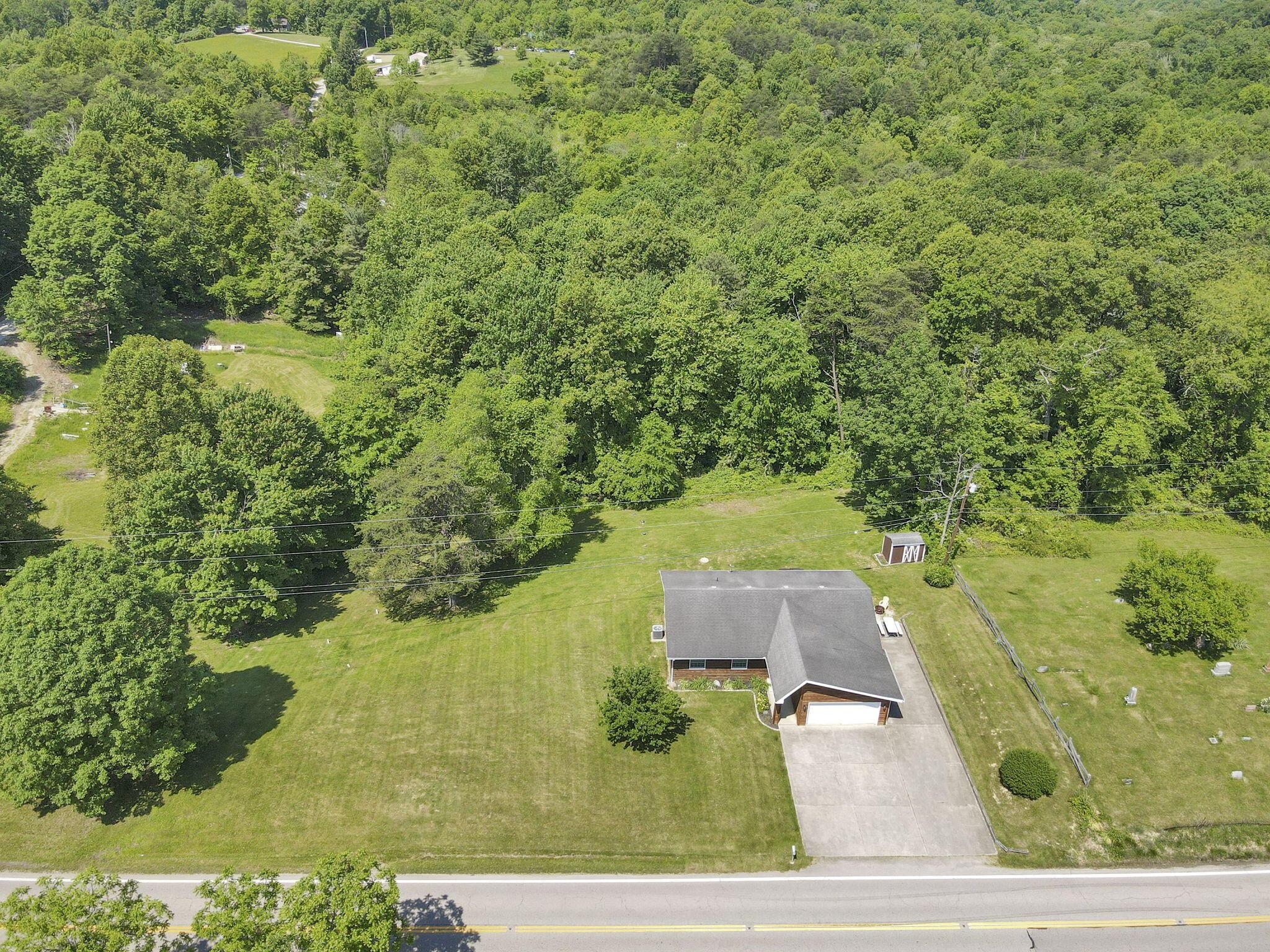 8941 State Route 664 N Property Photo 56