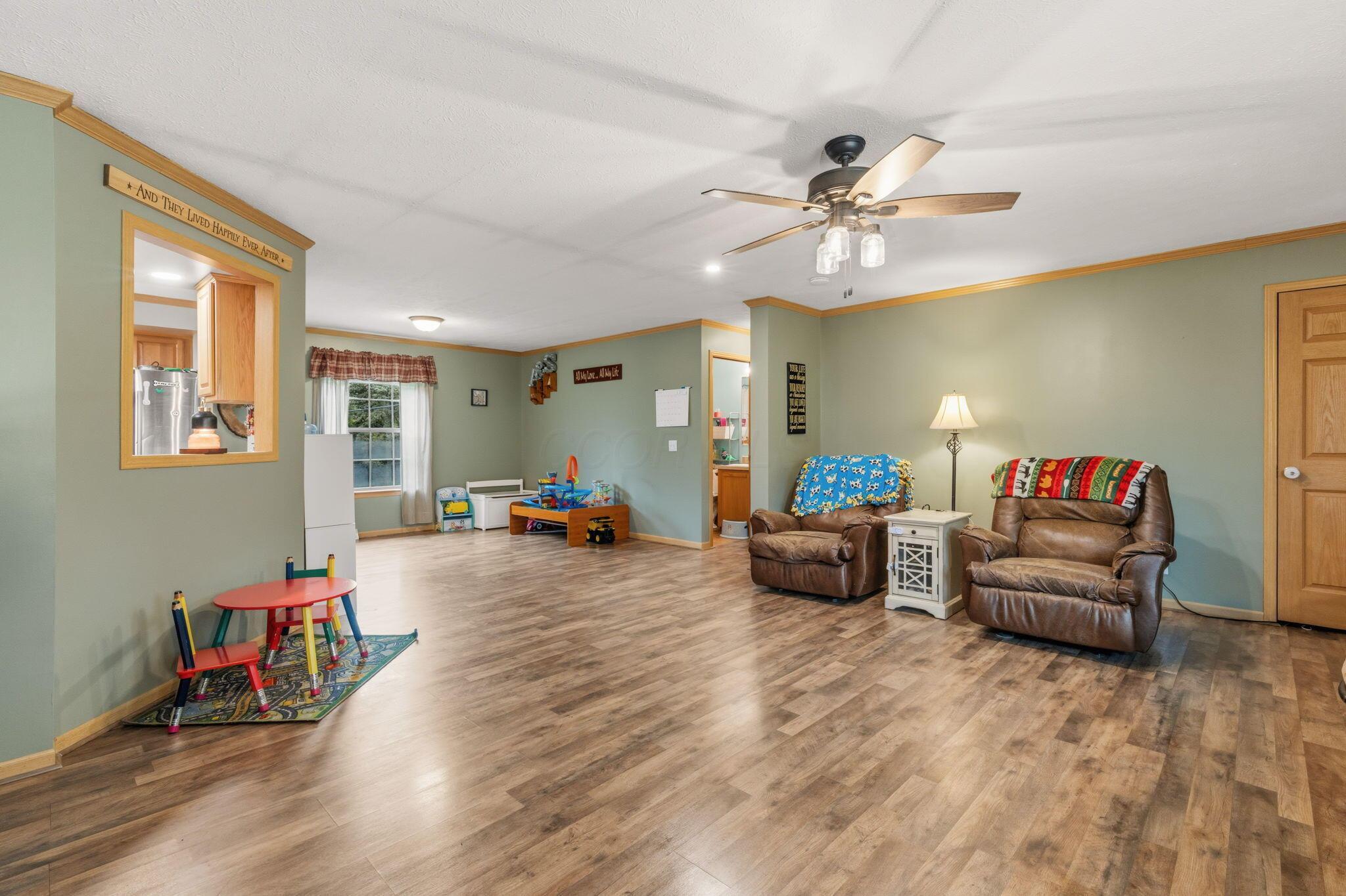 3577 Roadside Park Road Property Photo 8