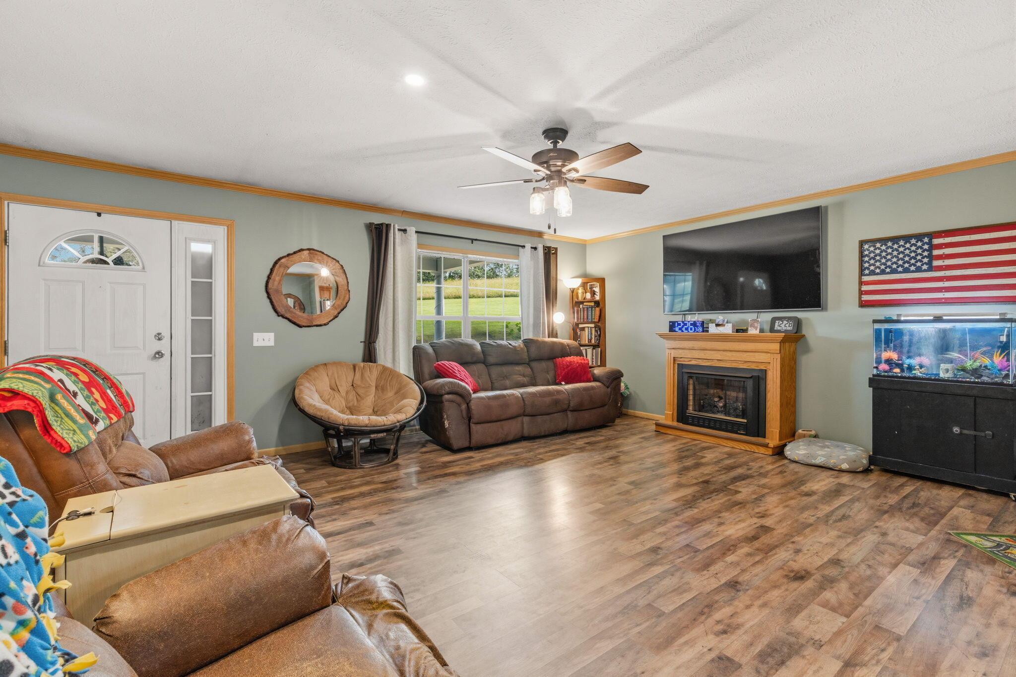3577 Roadside Park Road Property Photo 9