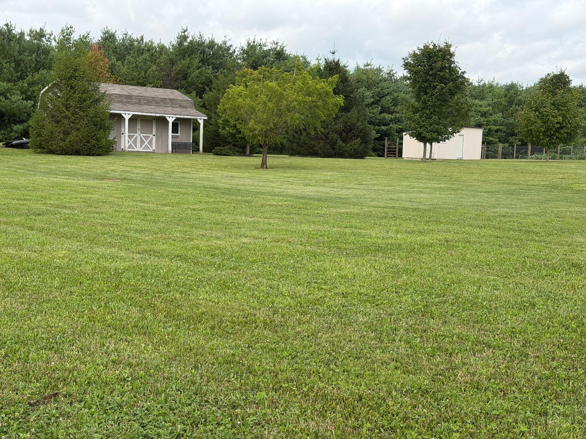 9362 State Route 161 Property Photo 11
