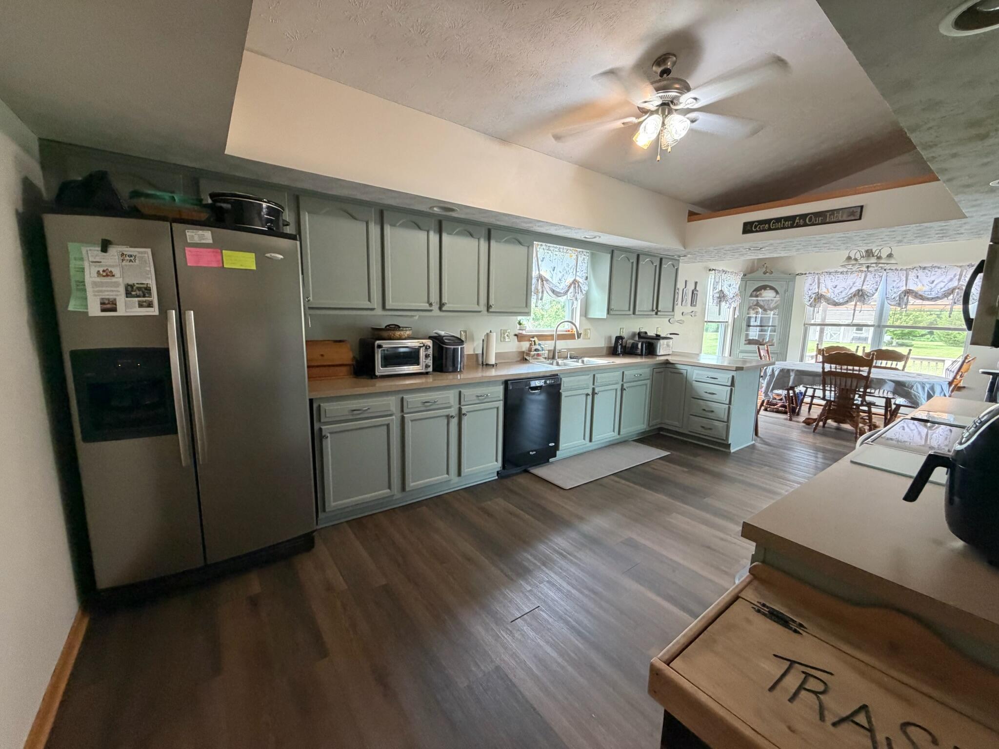 9362 State Route 161 Property Photo 16