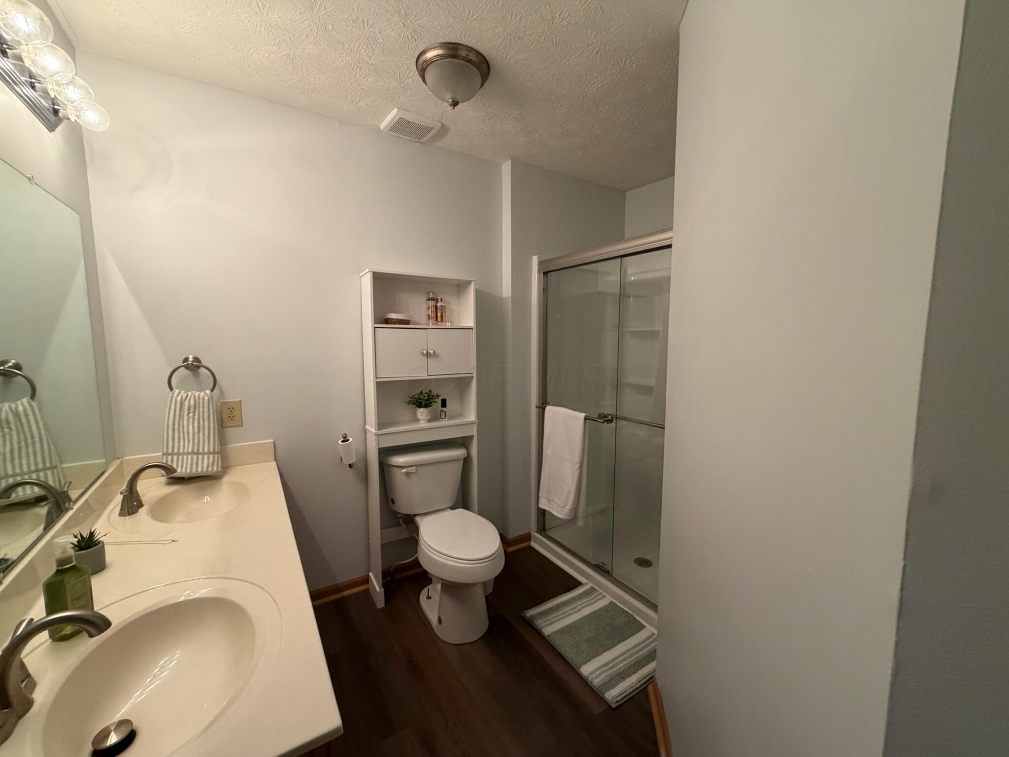 9362 State Route 161 Property Photo 21