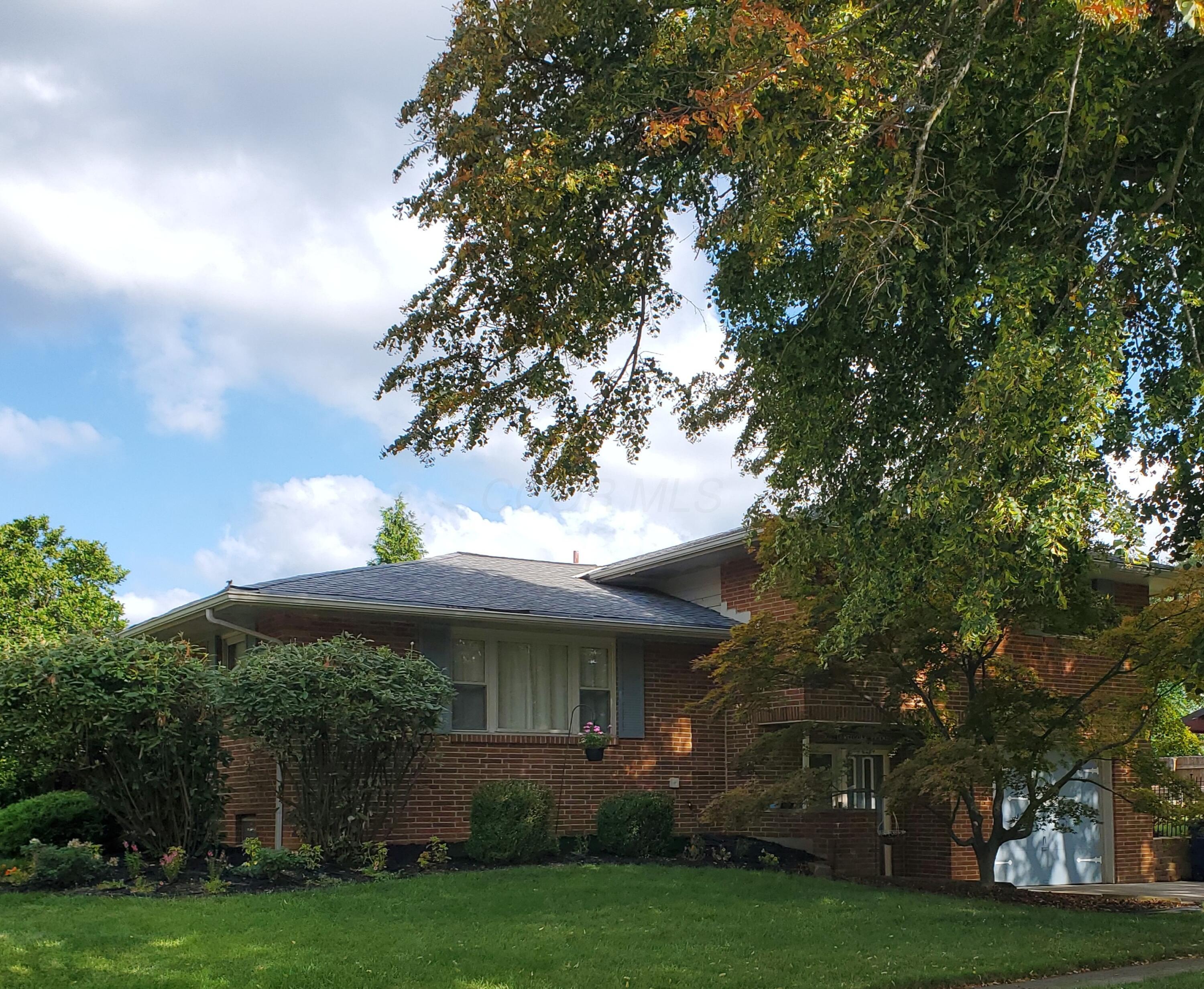 4373 Marland Drive Property Photo 1